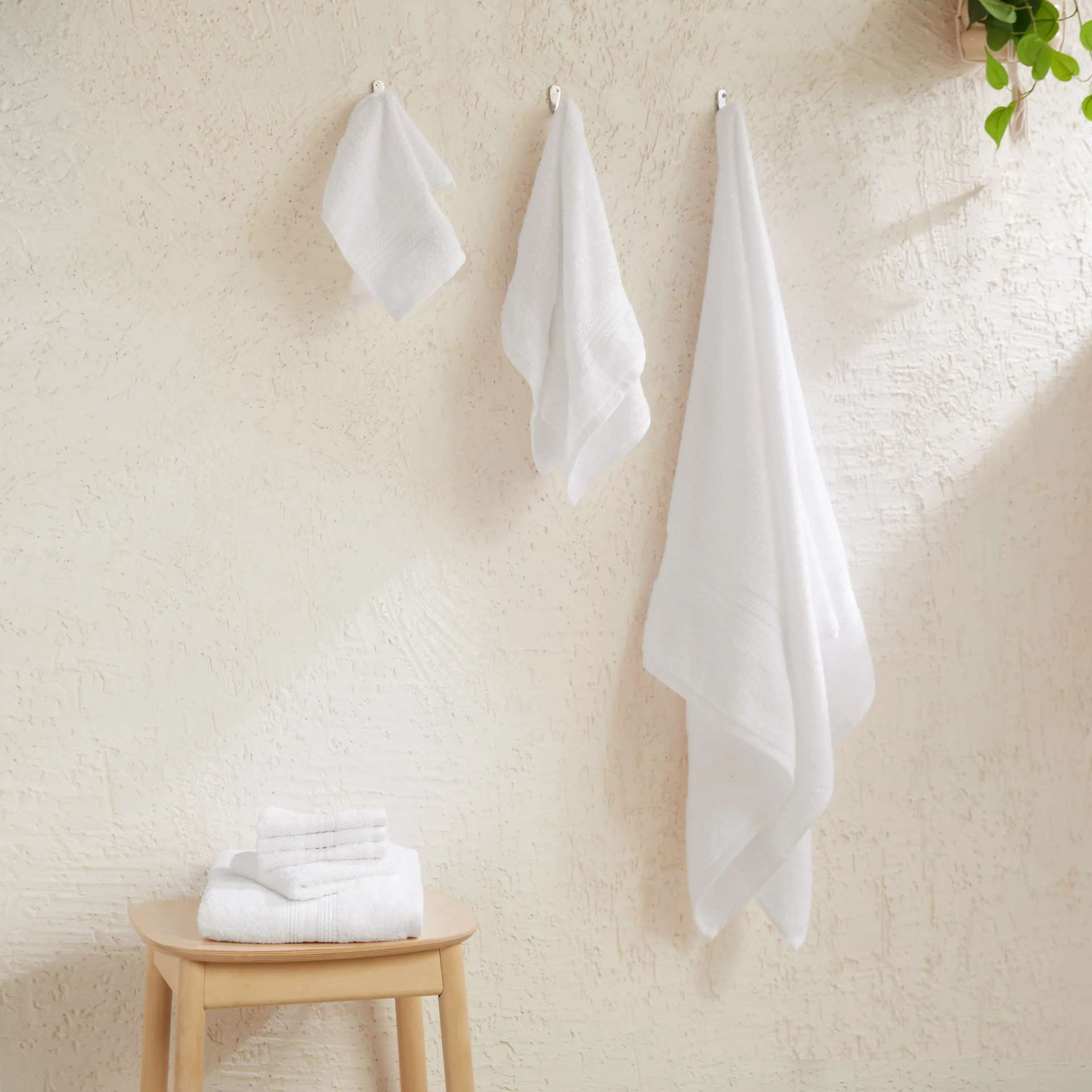 Solid Dyed 475 GSM 100% Cotton Optical White 8 Piece Towel Set | Paleto