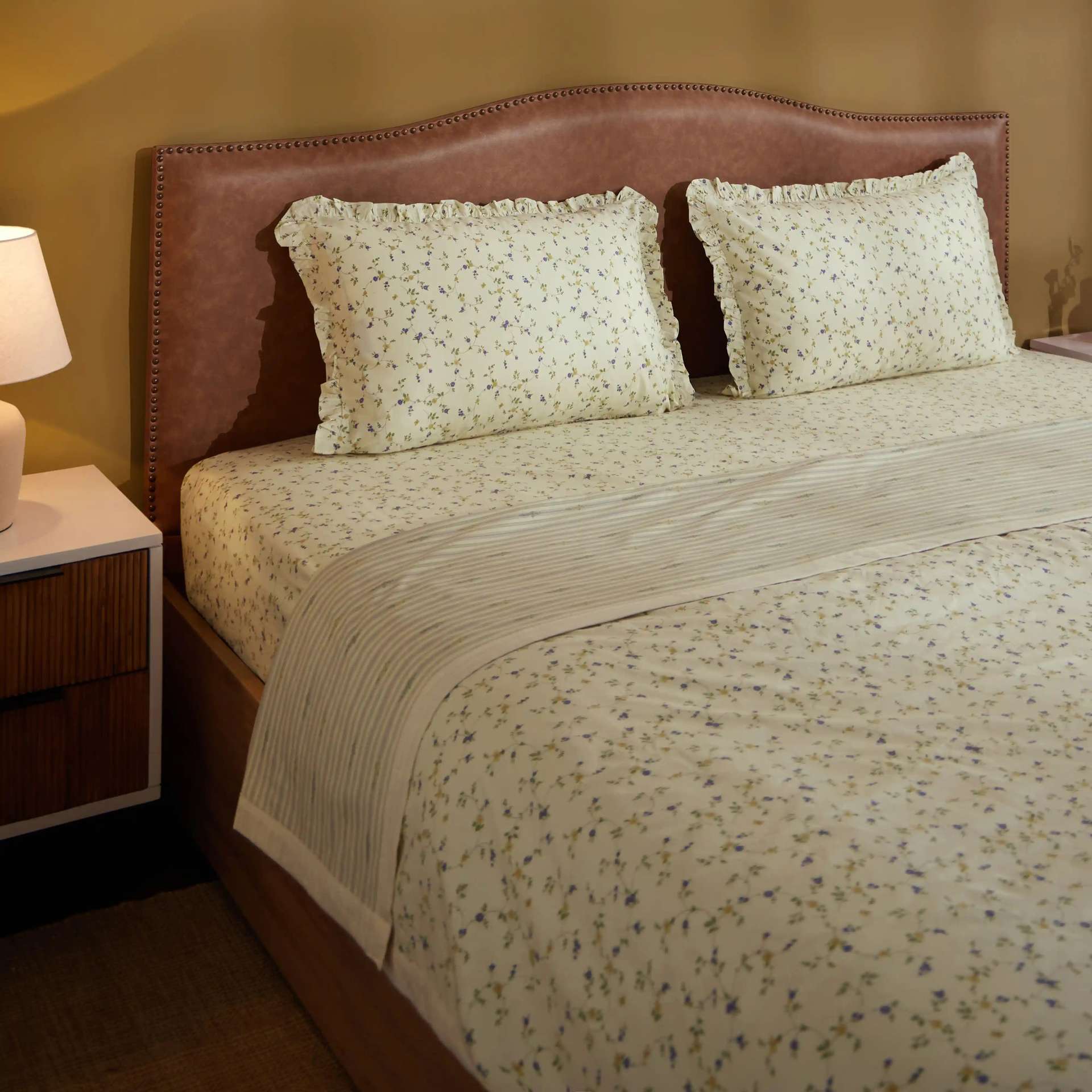 Floral 200 GSM 100% Cotton Cream Bloom Double Dohar | Bloomshire Luxe