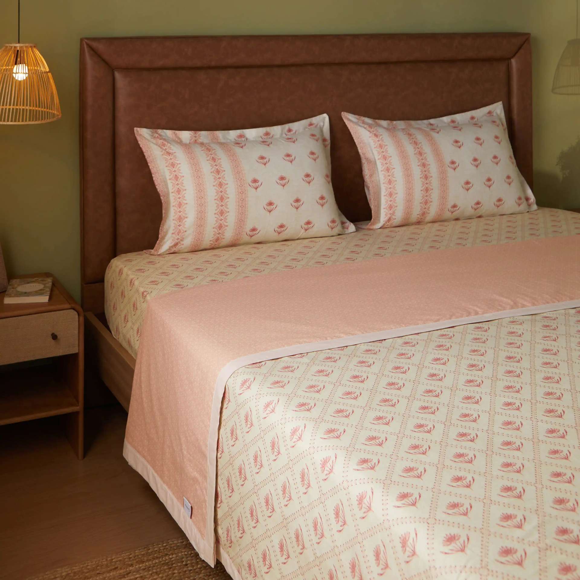 Indian Heritage 144 TC 100% Cotton Red Double Bedding Set | Chippa Lane