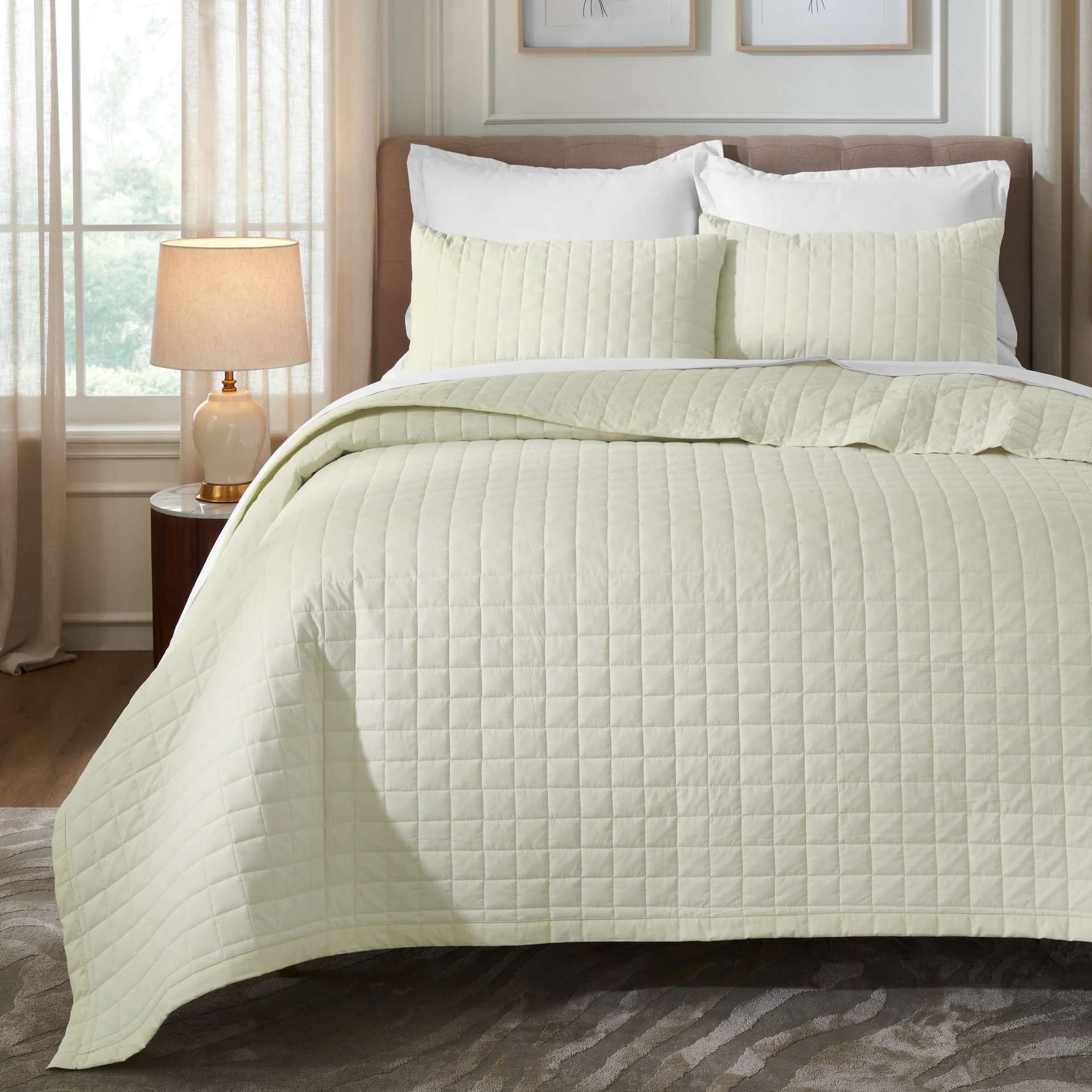Box Quilted Solid 200 TC 100% Cotton Percale Ivory King Bed Cover Set | Nuvola