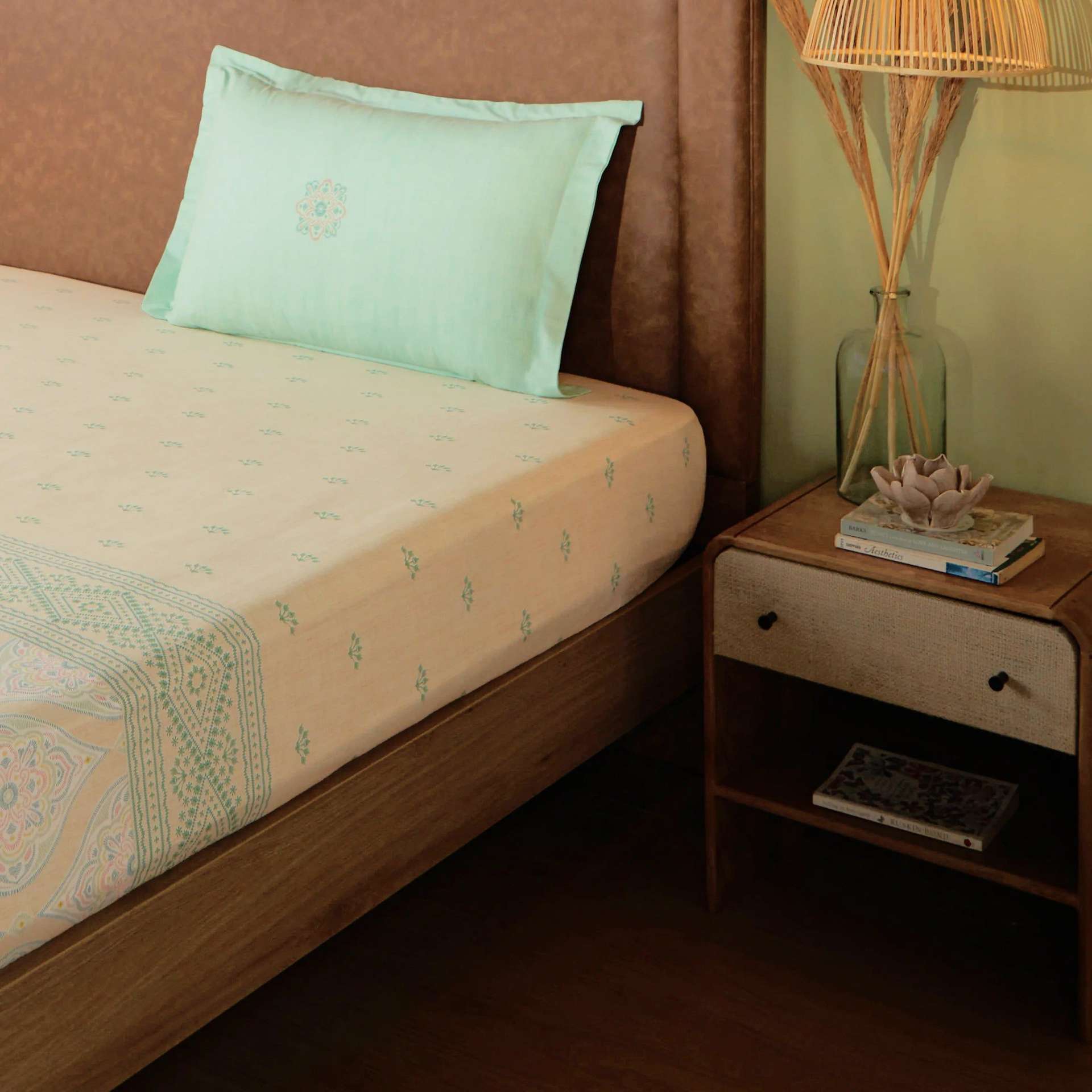 Indian Heritage 144 TC 100% Cotton Sage Single Bedsheet Set | Chippa Lane