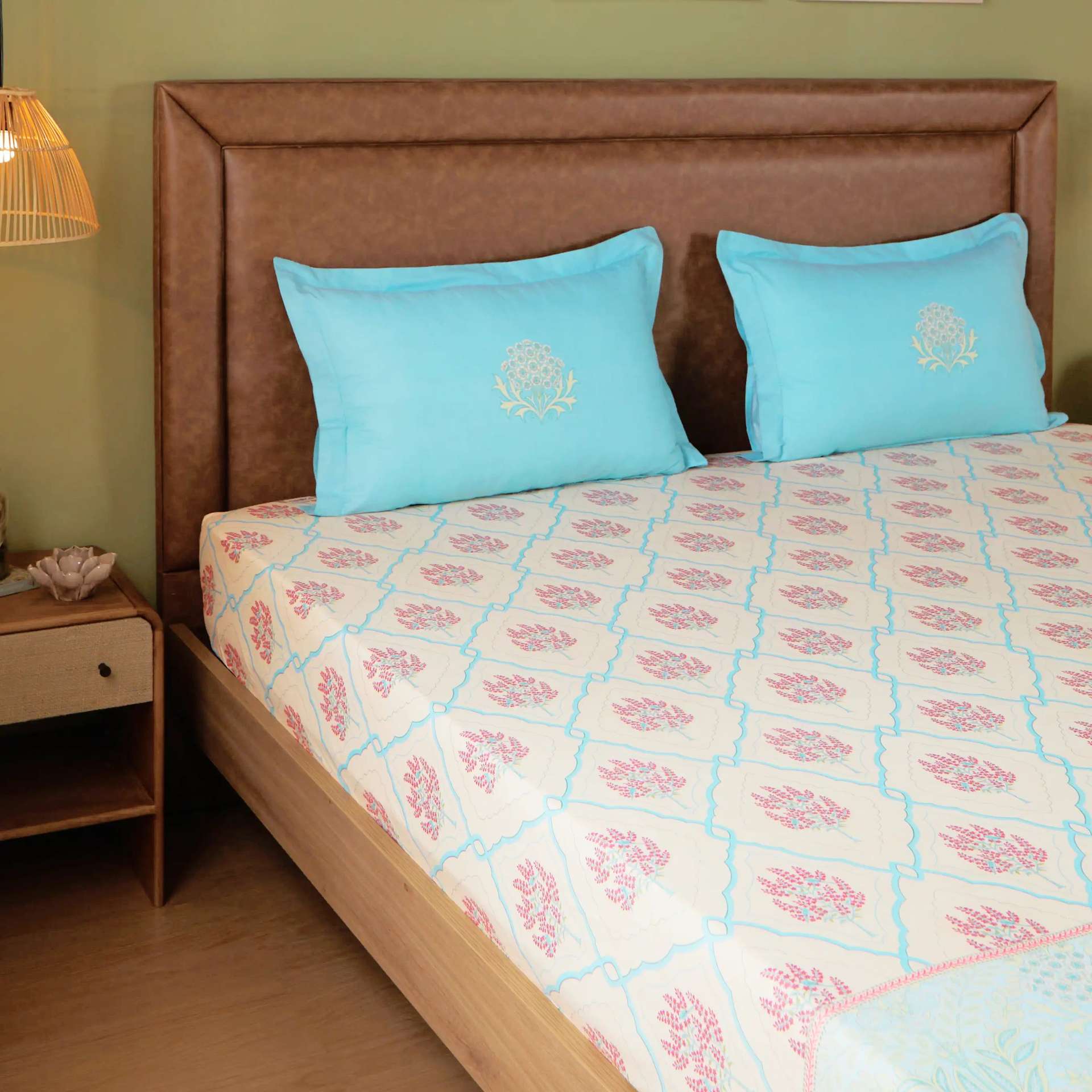 Indian Heritage 144 TC 100% Cotton Sage Bloom Queen Fitted Sheet Set | Chippa Lane