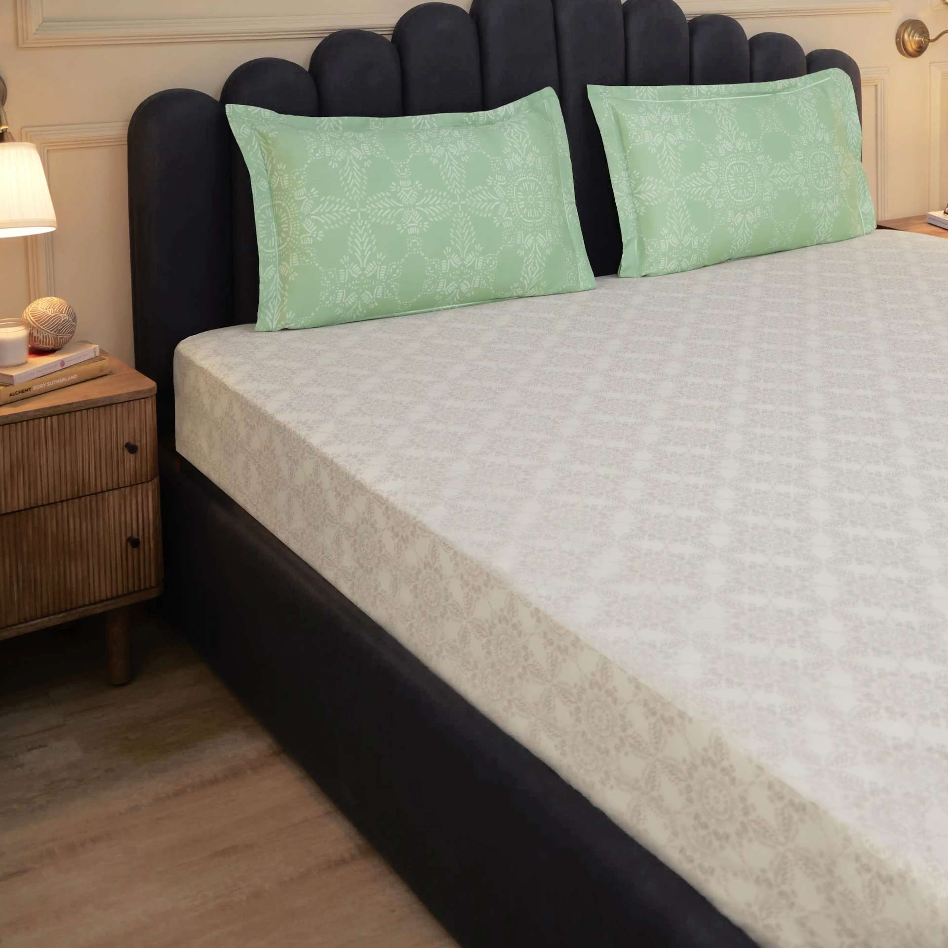 Ethnic 250 TC 100% Cotton Sage Super King Bedsheet Set | Fergana