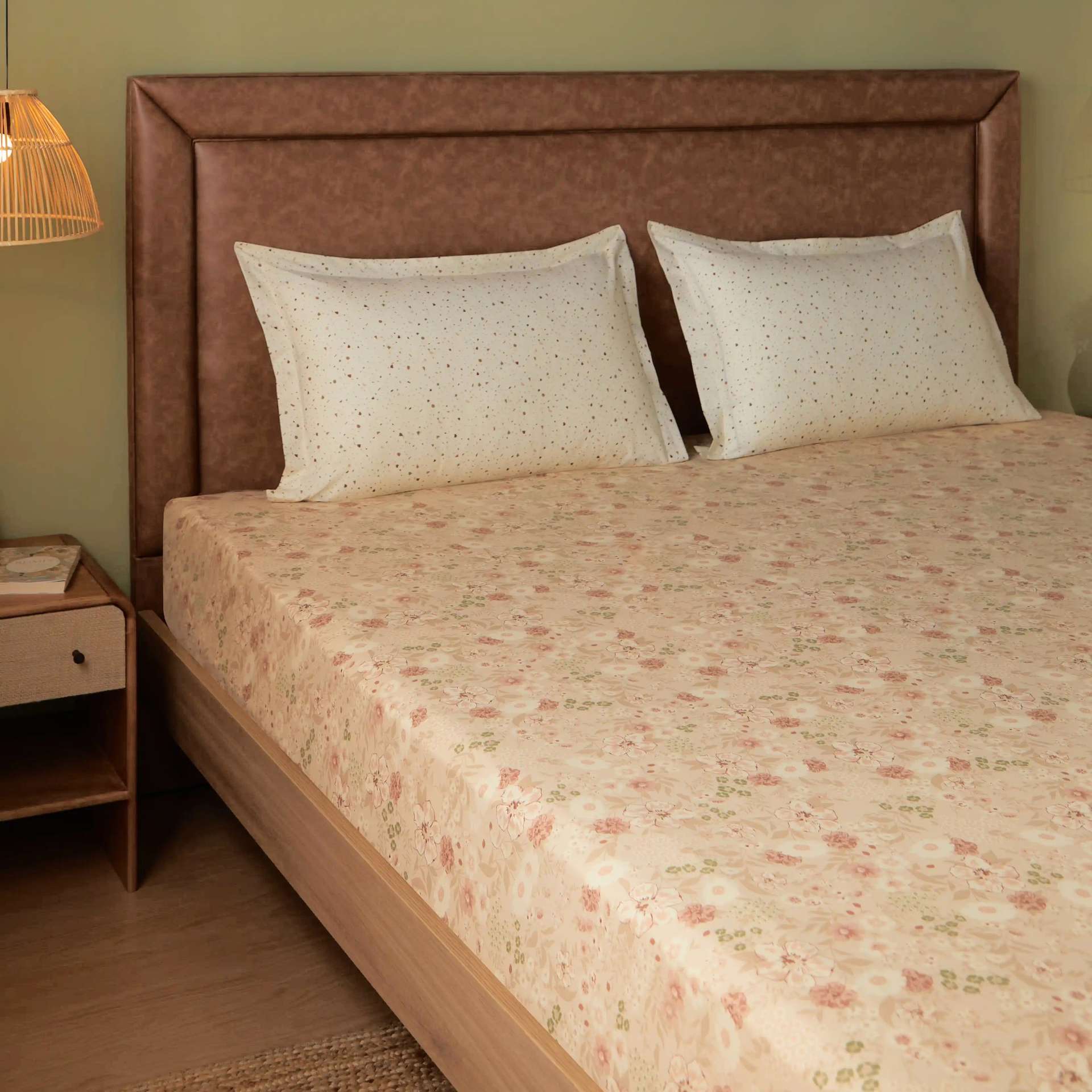 Floral Geometric 144 TC 100% Cotton Beige King Fitted Sheet Set | Mishella