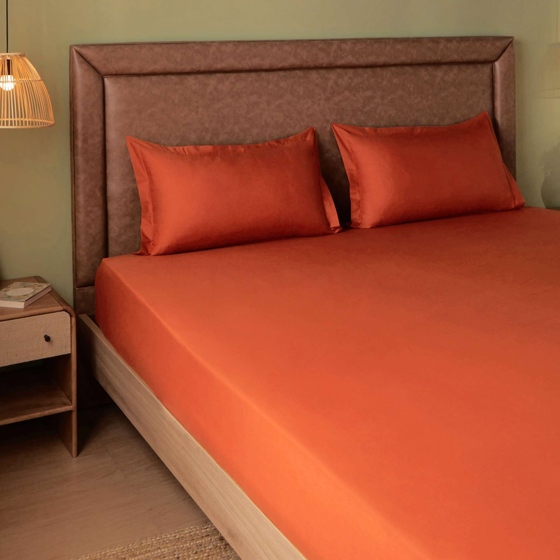 Solid Dyed 144 TC 100% Cotton Rust King Fitted Sheet Set | Paleto