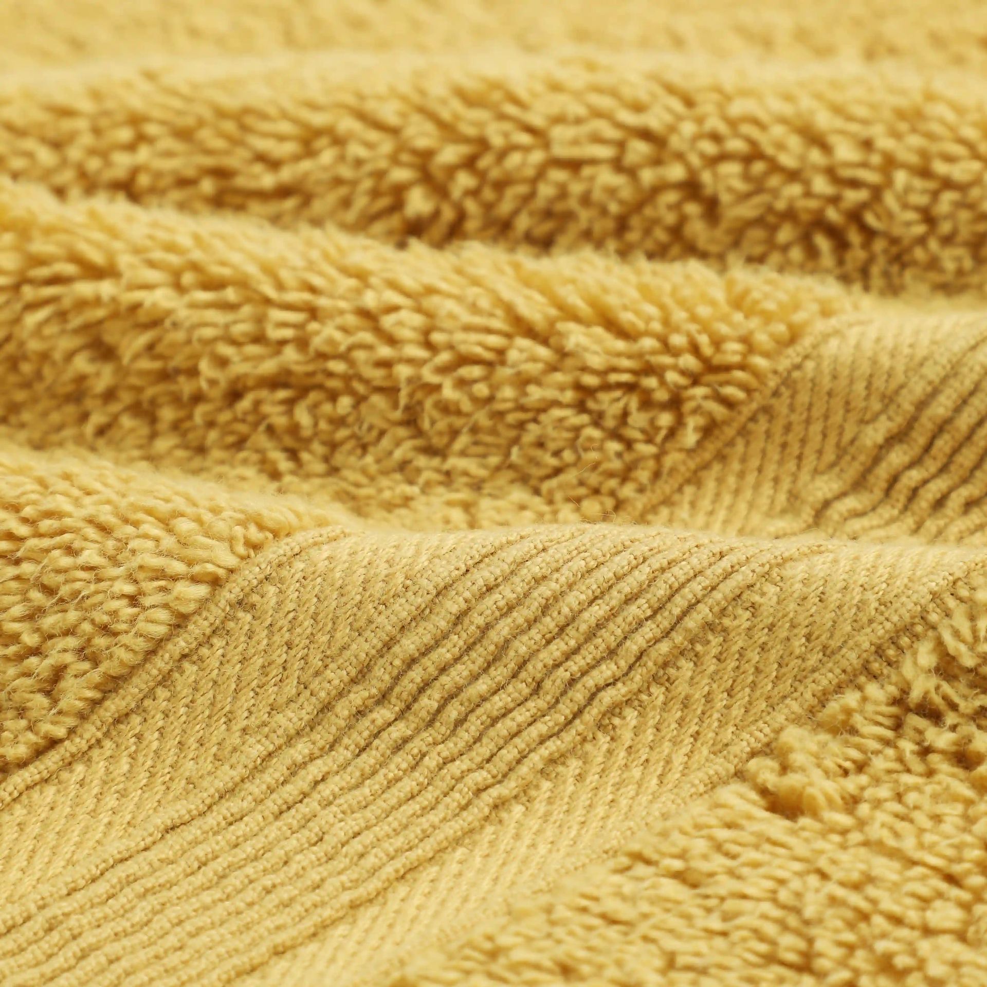Solid Dyed 550 GSM 100% Cotton Sunlit Honey Face Towel | Pelushe