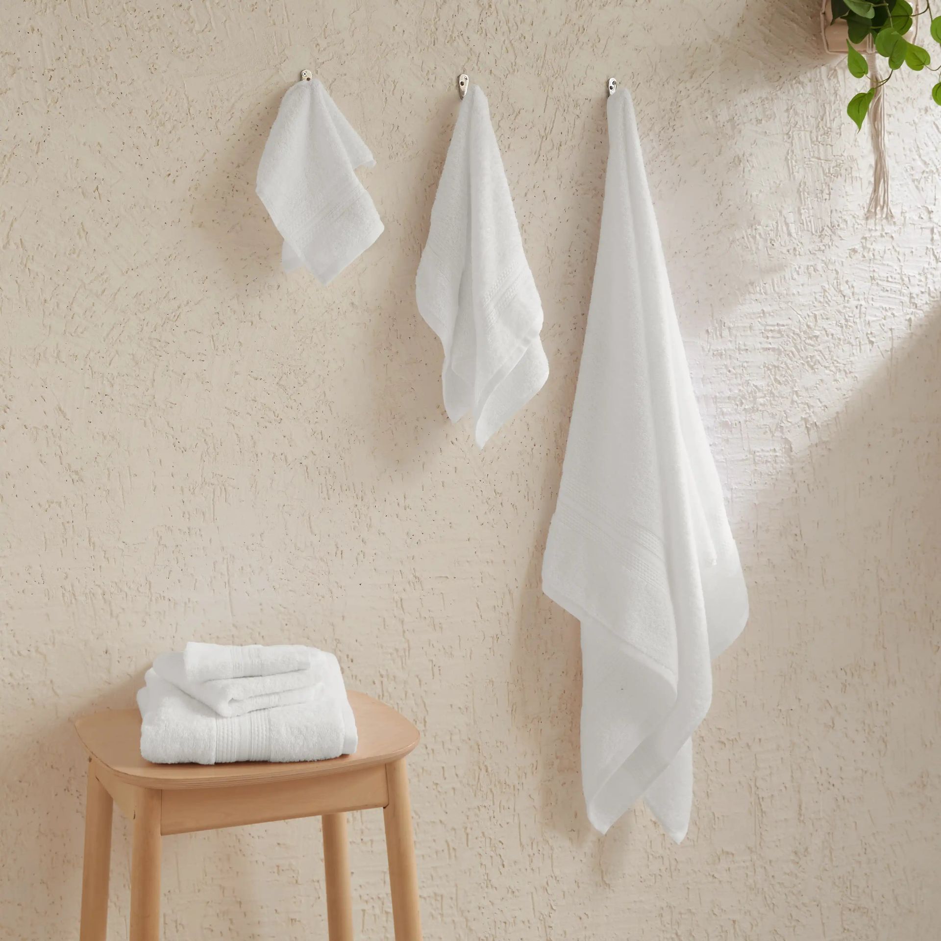 Solid Dyed 475 GSM 100% Cotton Optical White 6 Piece Towel Set | Paleto