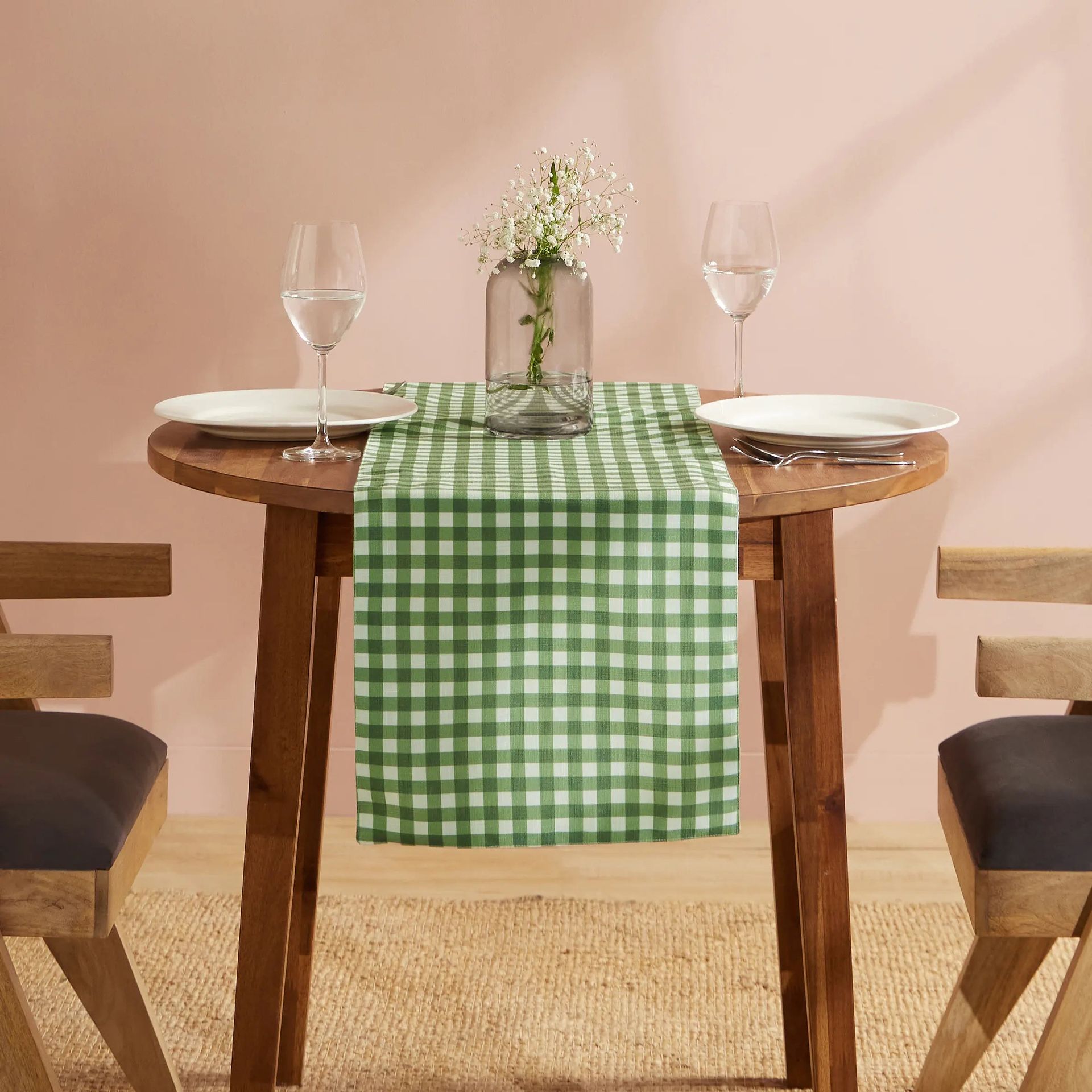 Big Gingham 319 GSM 100% Polyester Green Table Runner | Nonna's Home