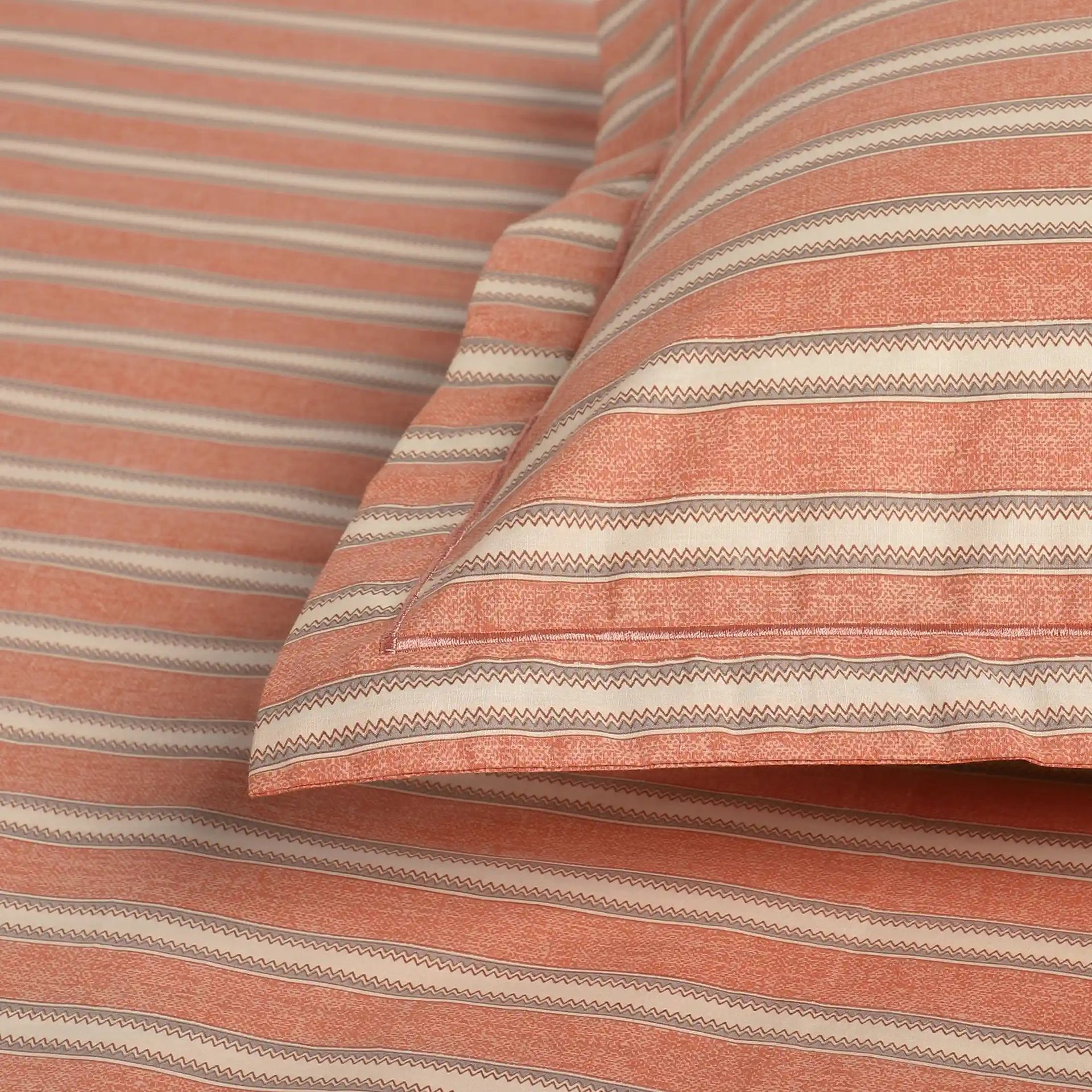 Geometric 200 TC Cotton Peach Single Bedsheet Set | Threadscapes
