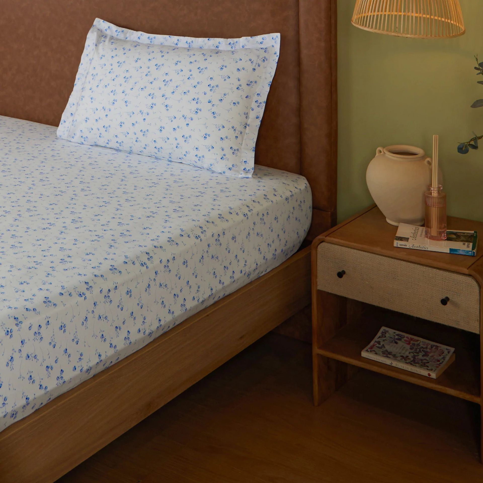 Floral 144 TC 100% Cotton Ocean Blue Single Bedsheet Set | Bloomshire Classic