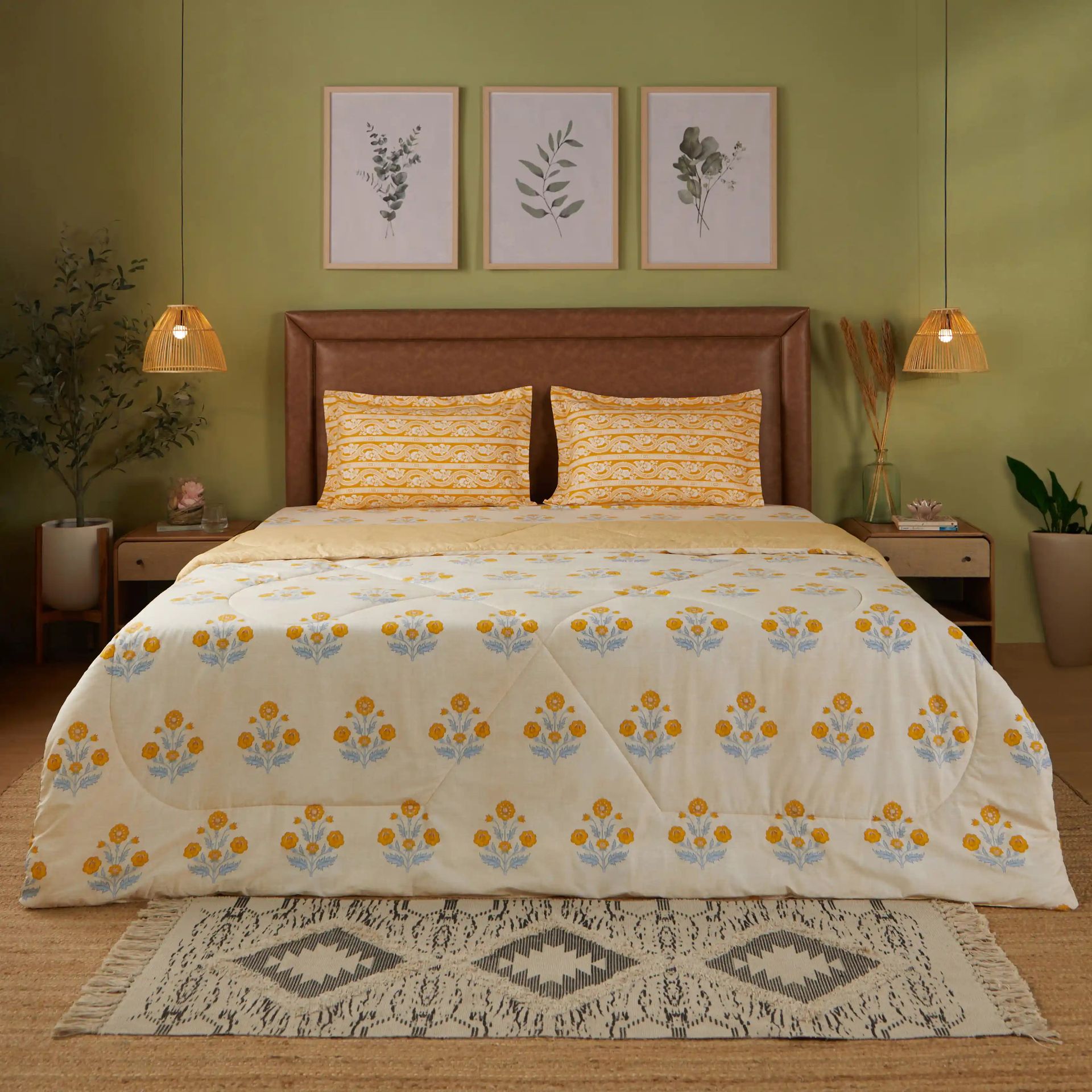 Indian Heritage 144 TC Cotton Ochre Double Bedding Set | Chippa Lane