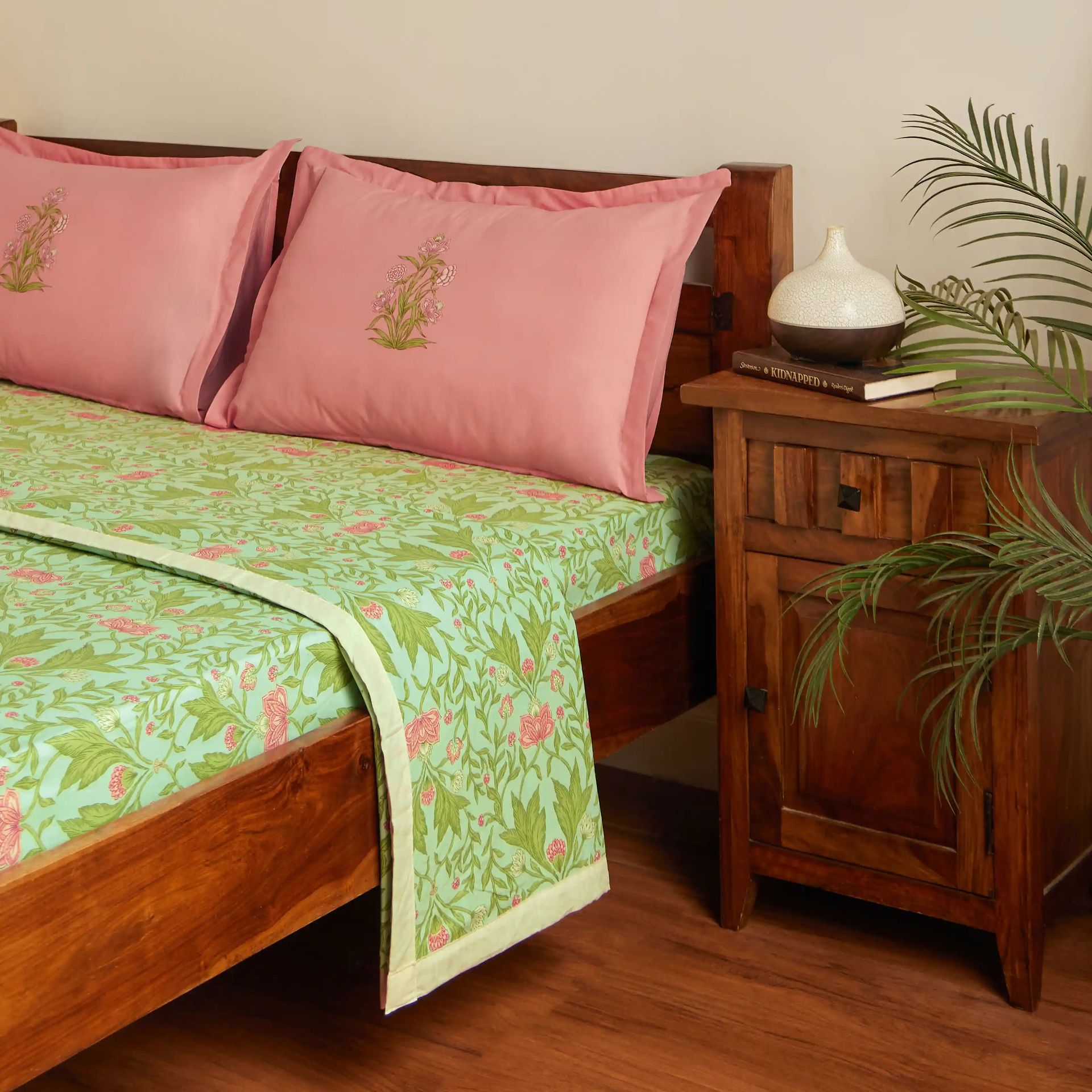 Indian Heritage 144 TC Cotton Sage Mint Double Bedding Set | Chippa Lane