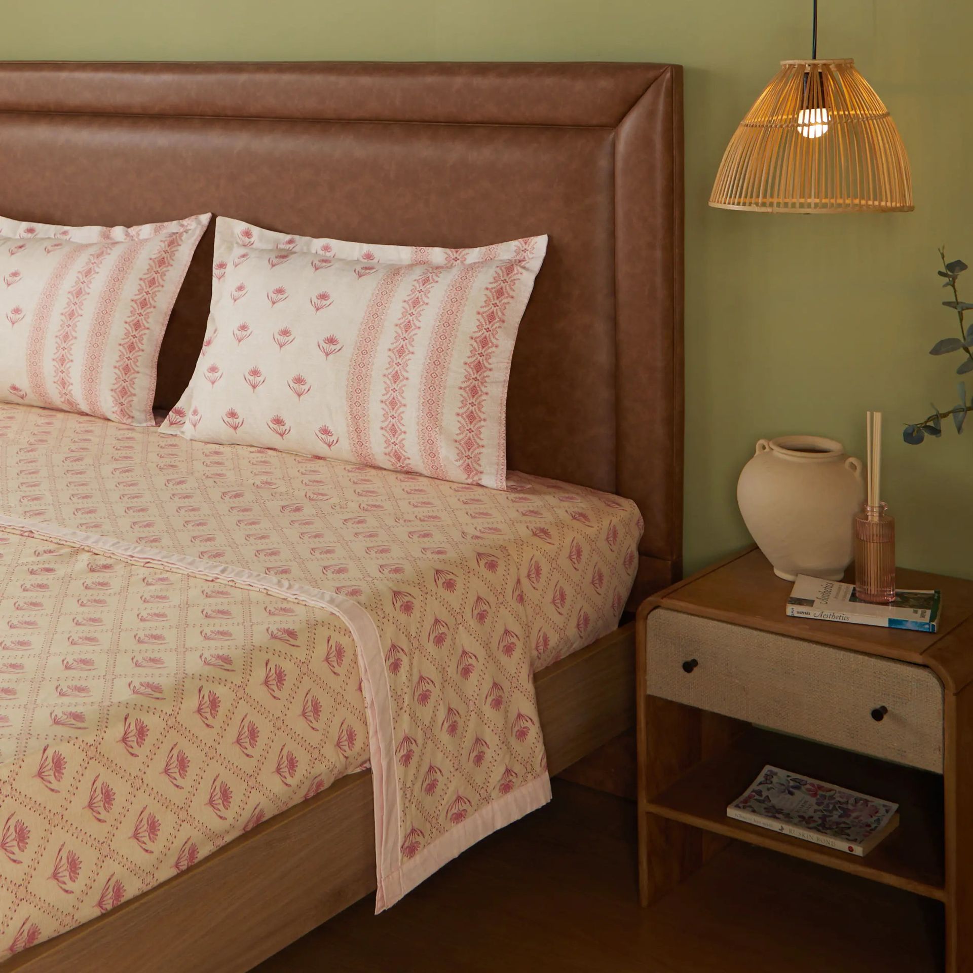 Indian Heritage 144 TC Cotton Red Double Bedding Set | Chippa Lane
