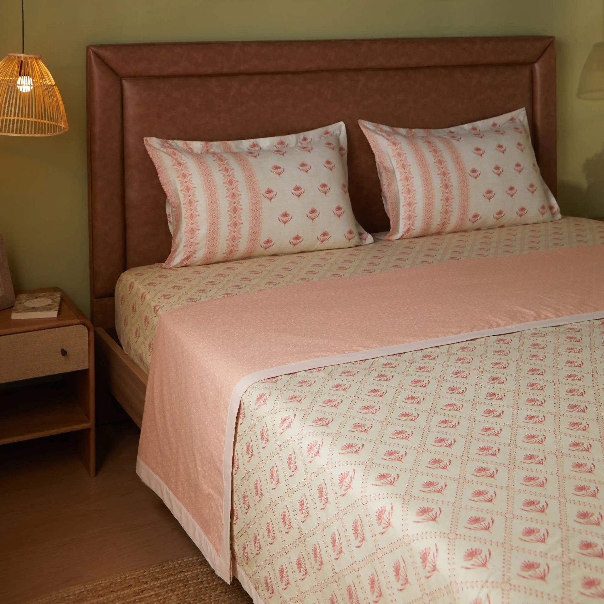 Indian Heritage 144 TC 100% Cotton Red Double Dohar | Chippa Lane