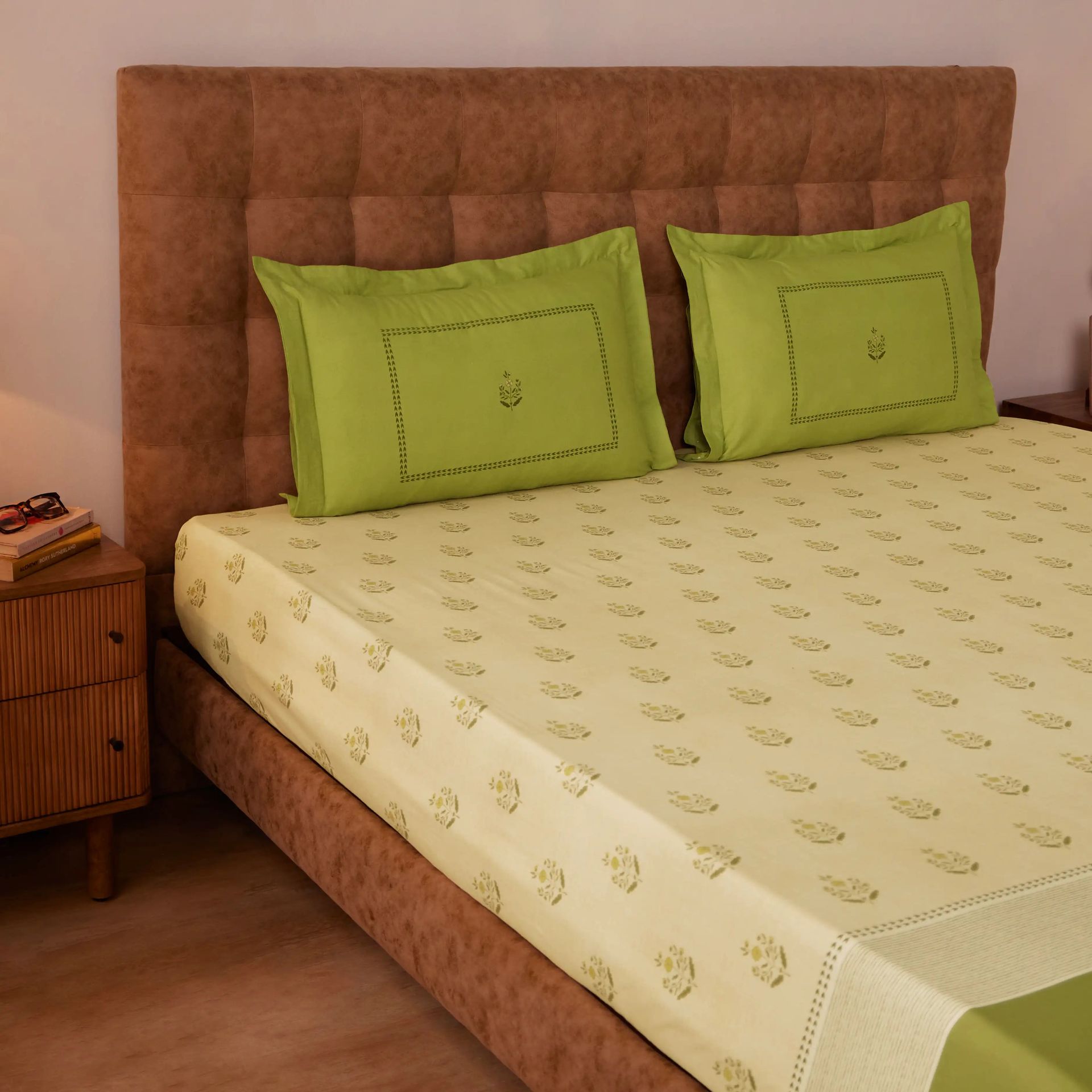 Indian Heritage 144 TC 100% Cotton Indian Moss Queen Fitted Sheet Set | Chippa Lane