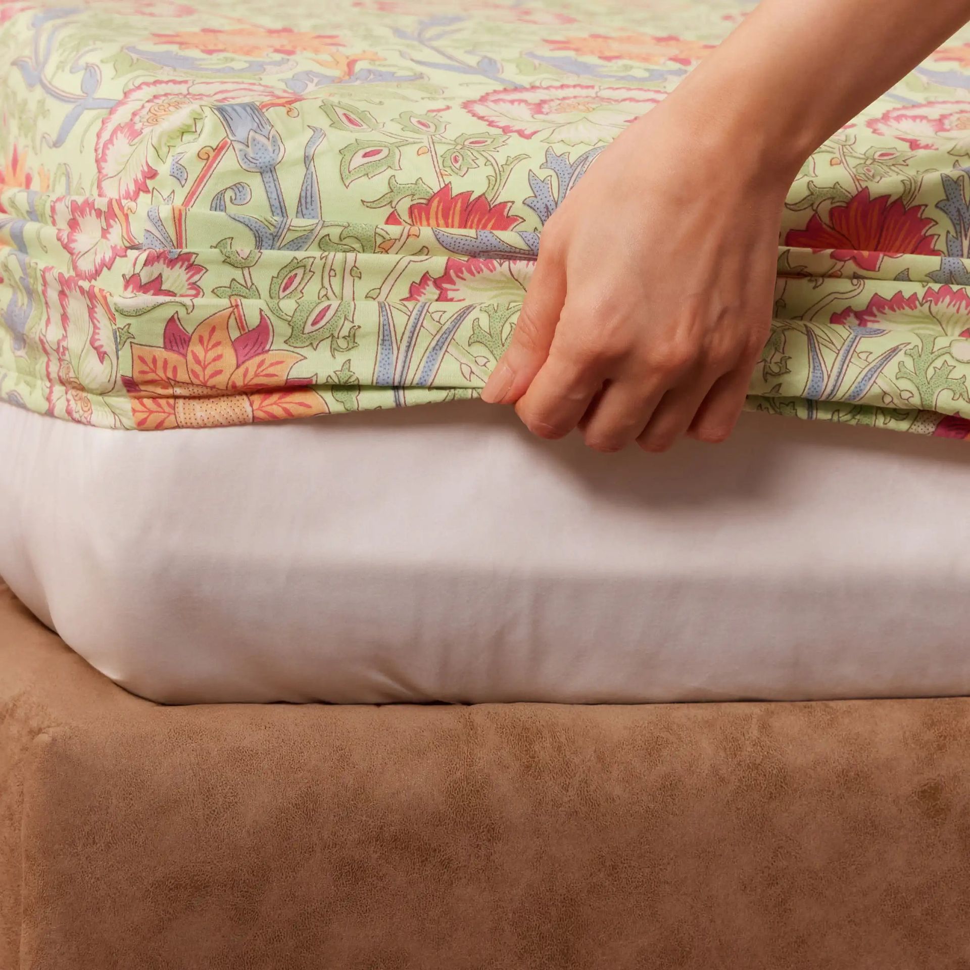 Indian Heritage 144 TC 100% Cotton Green Queen Fitted Sheet Set | Chippa Lane