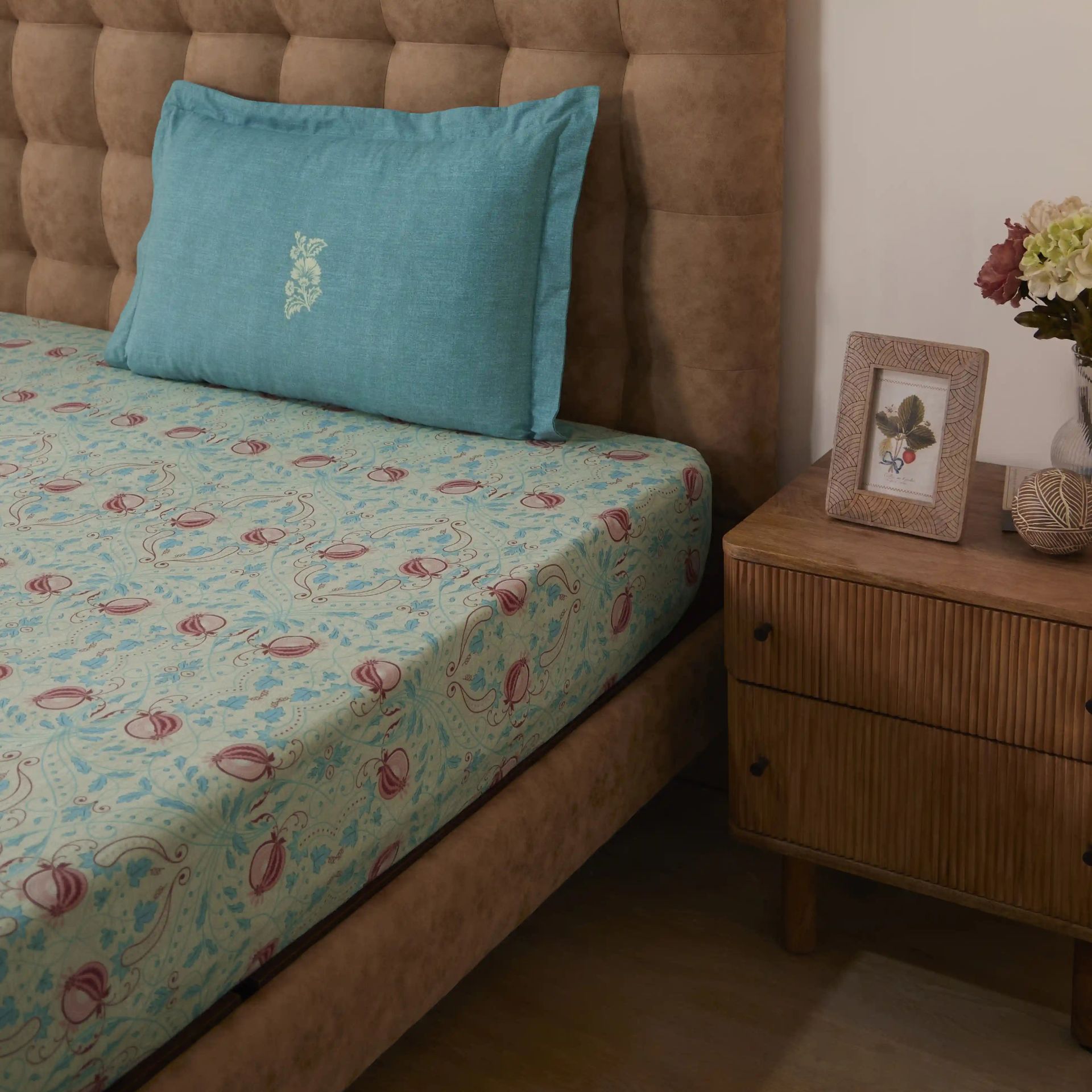 Indian Heritage 144 TC 100% Cotton Light Blue Single Bedsheet Set | Chippa Lane
