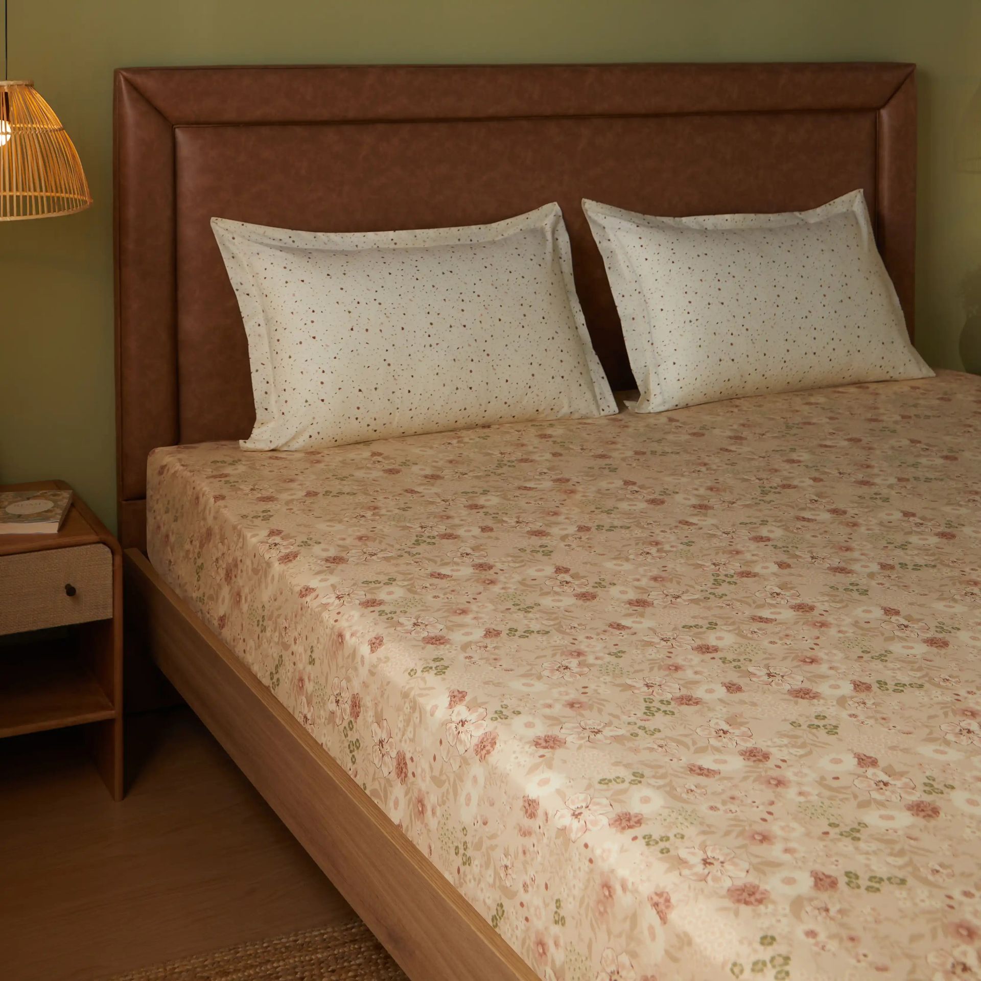 Floral Geometric 144 TC 100% Cotton Beige Queen Fitted Sheet Set | Mishella
