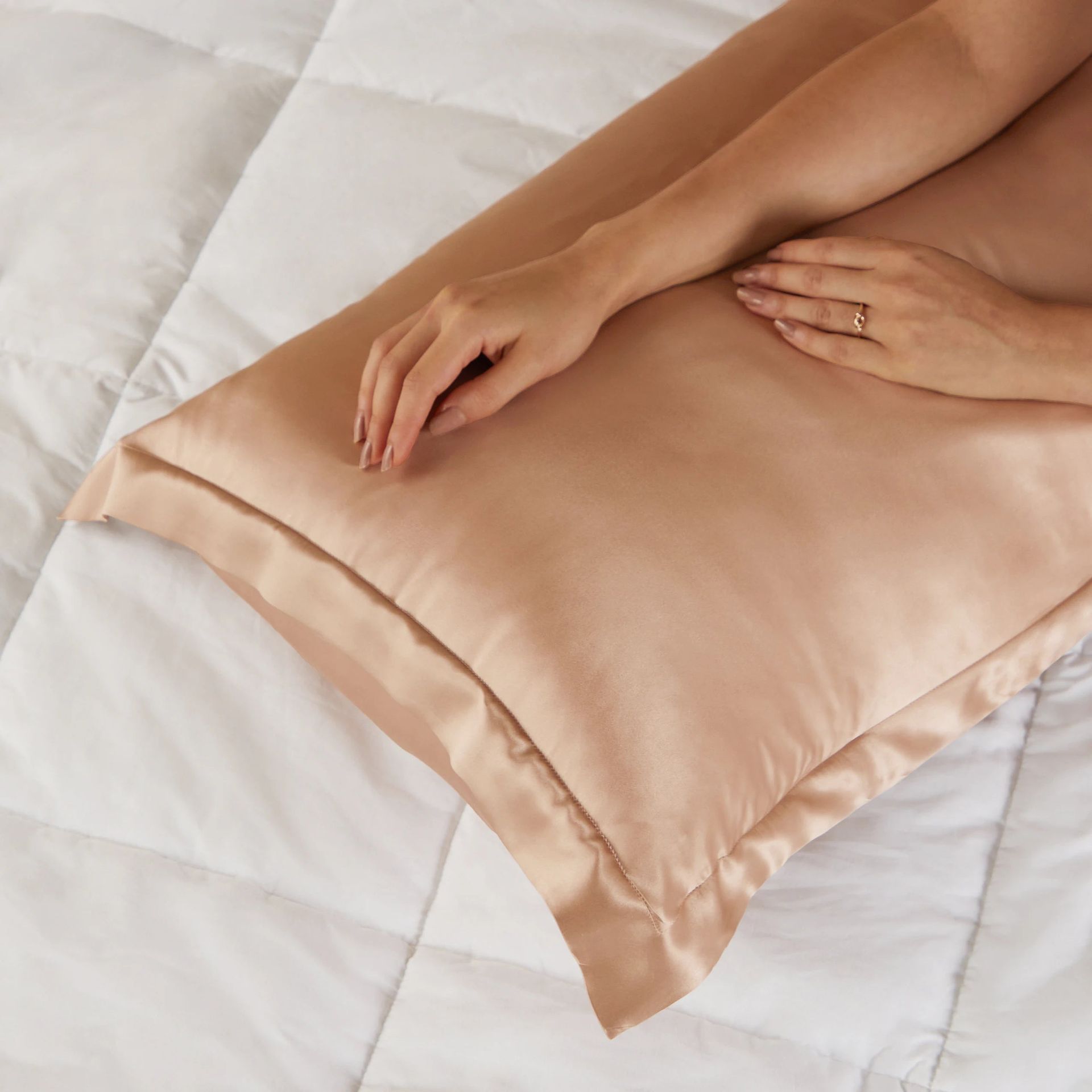 Solid Dyed 100% Mulberry Silk Mahogany Rose Double Silk Pillow Cover | Lisseto