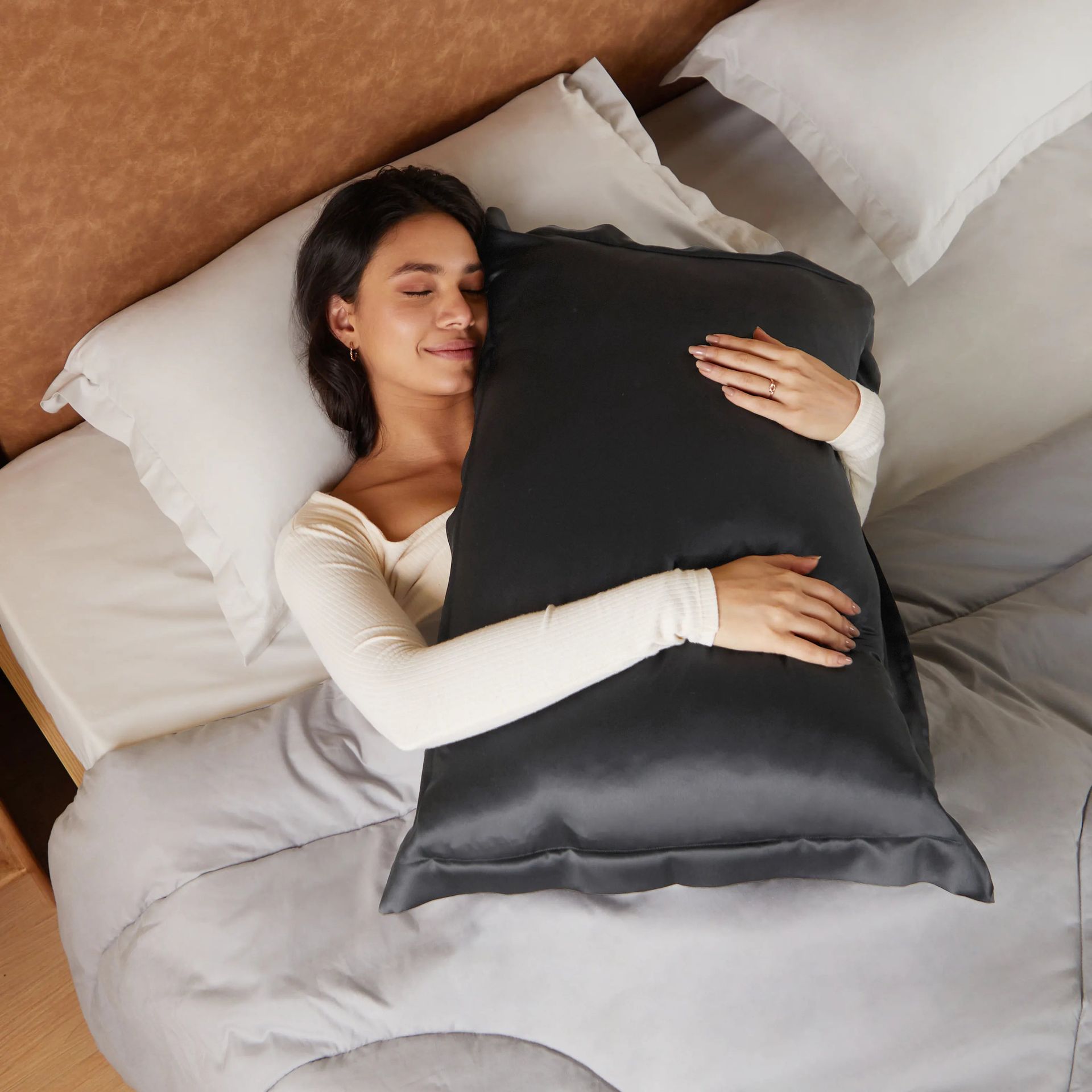 Solid Dyed 100% Mulberry Silk Jet Black Double Silk Pillow Cover | Lisseto