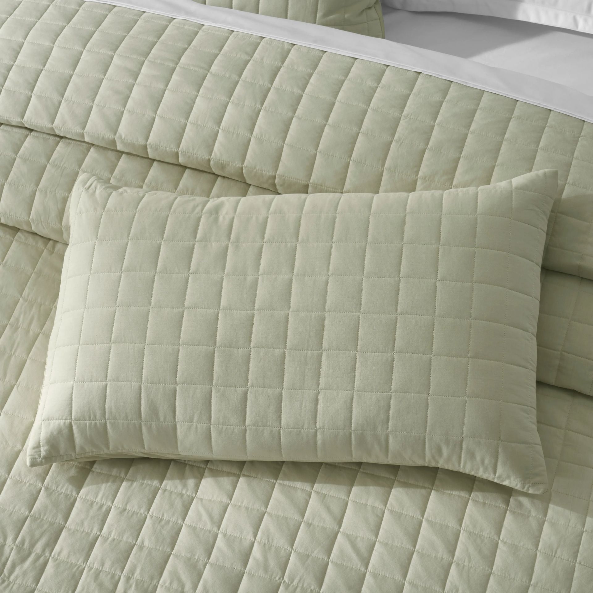 Box Quilted Solid 200 TC 100% Cotton Percale Linen King Bed Cover Set | Nuvola
