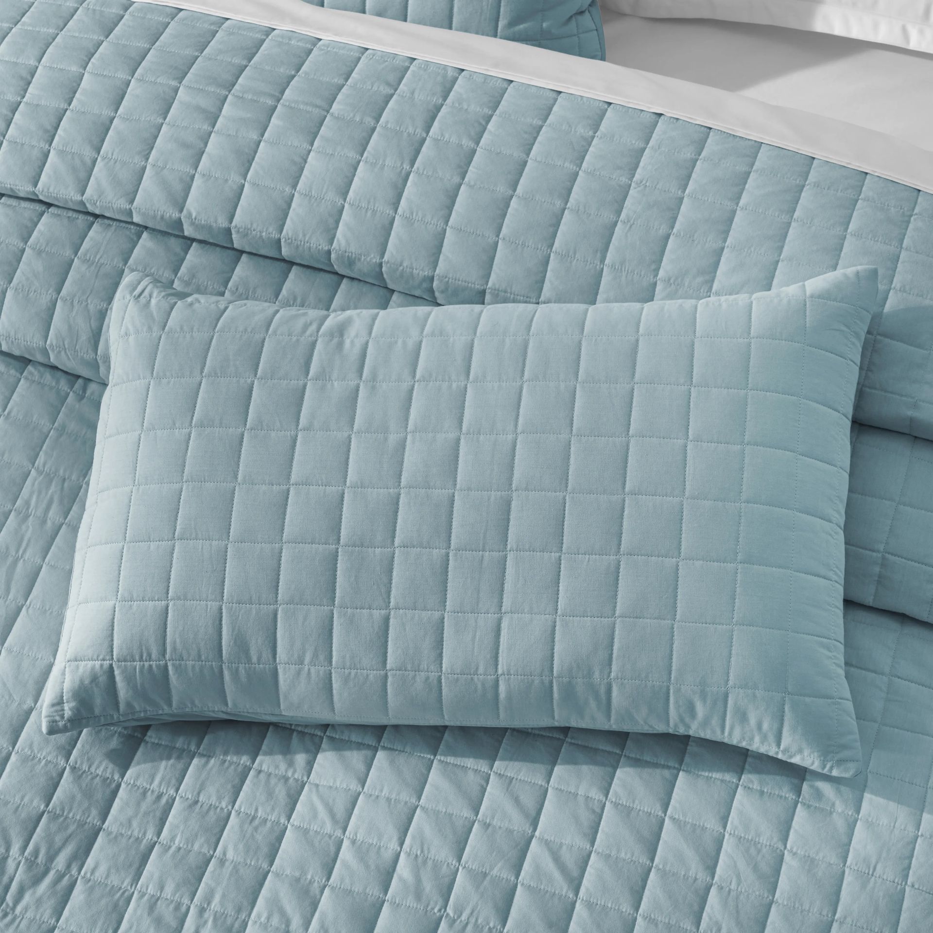 Box Quilted Solid 200 TC 100% Cotton Percale French Blue King Bed Cover Set | Nuvola