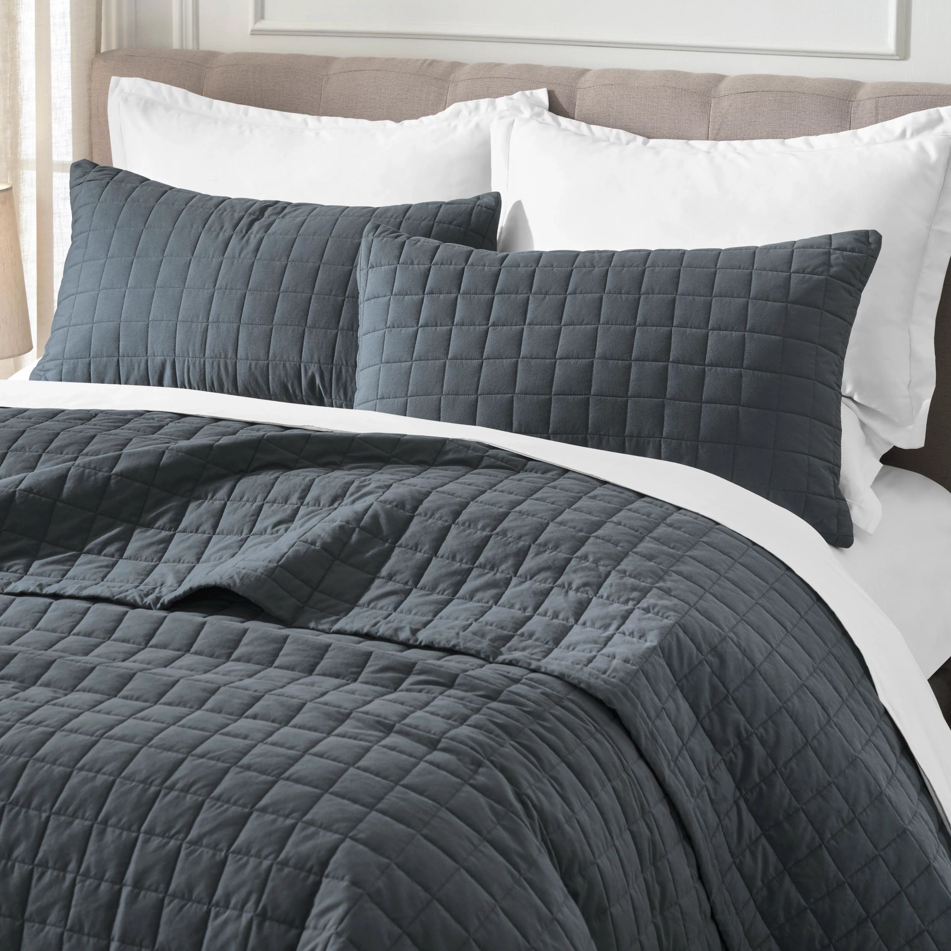 Box Quilted Solid 200 TC 100% Cotton Percale Charcoal King Bed Cover Set | Nuvola