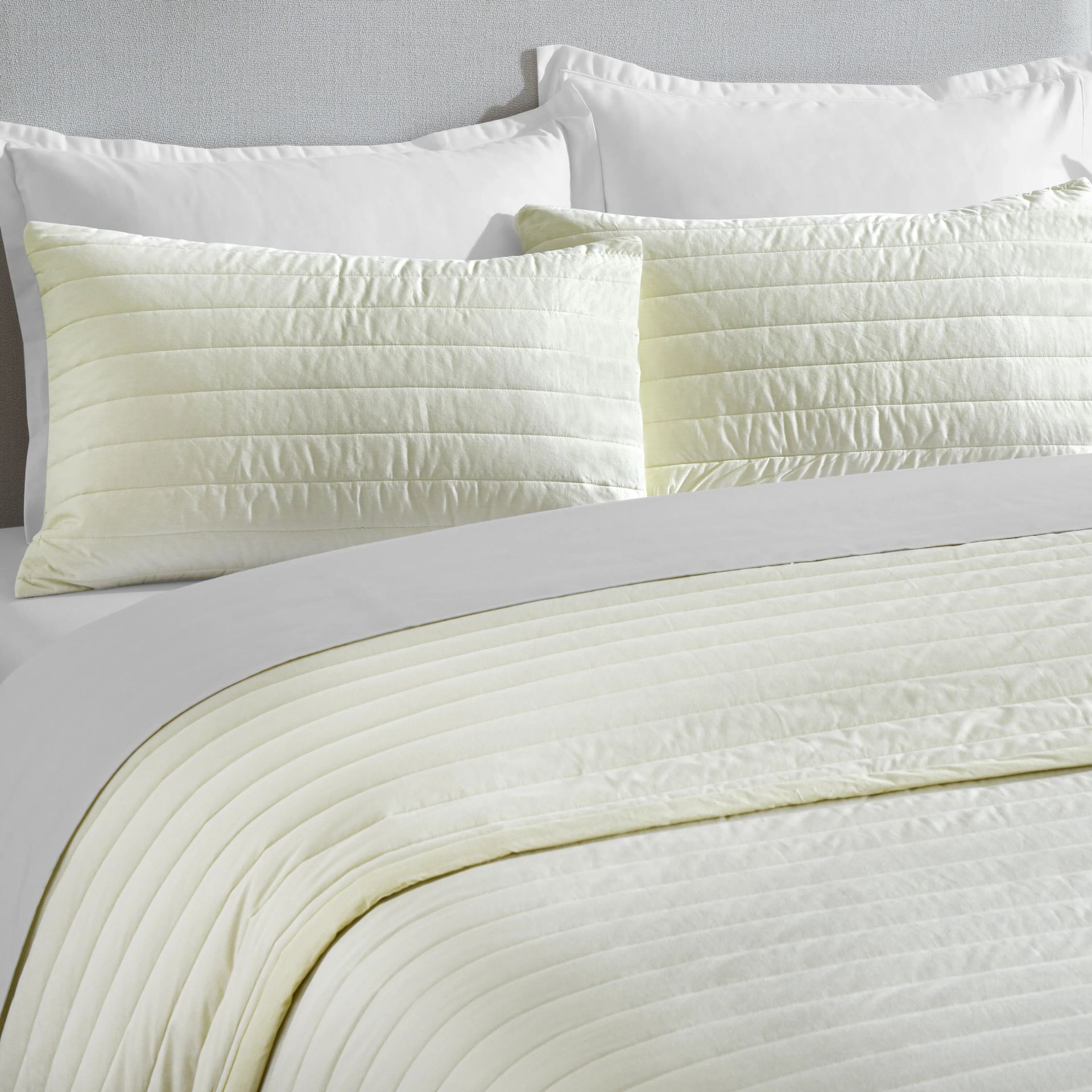 Straight Quilted Solid 200 TC 100% Cotton Percale Ivory King Bed Cover Set | Nuvola