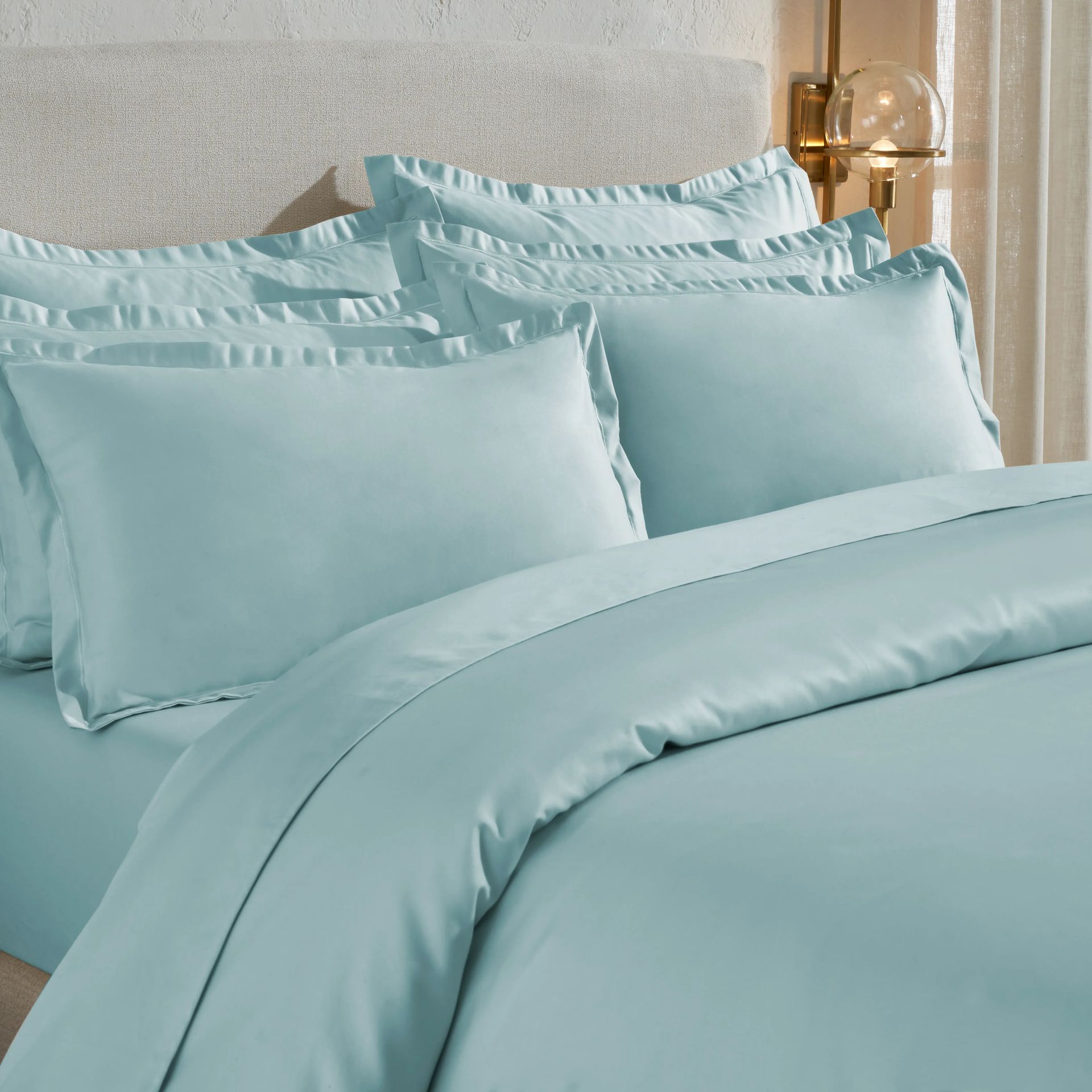 Solid Dyed 800 TC 100% Cotton Blue Sky Super King Bedsheet Set | Pelushe