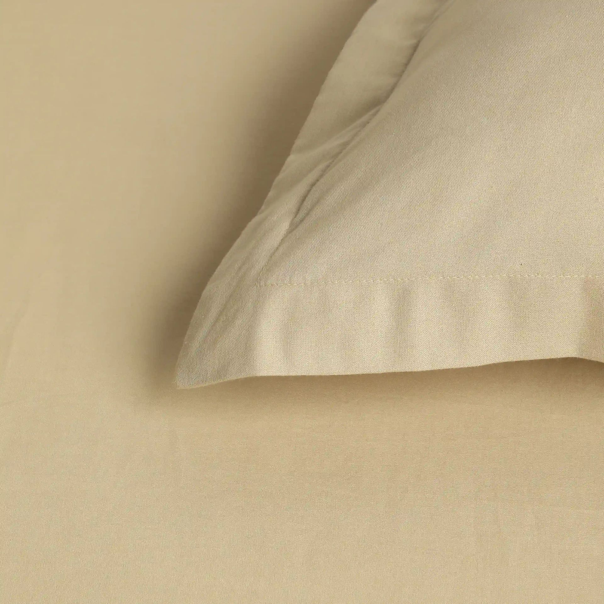 Solid Dyed 144 TC 100% Cotton Beige Queen Fitted Sheet Set | Paleto