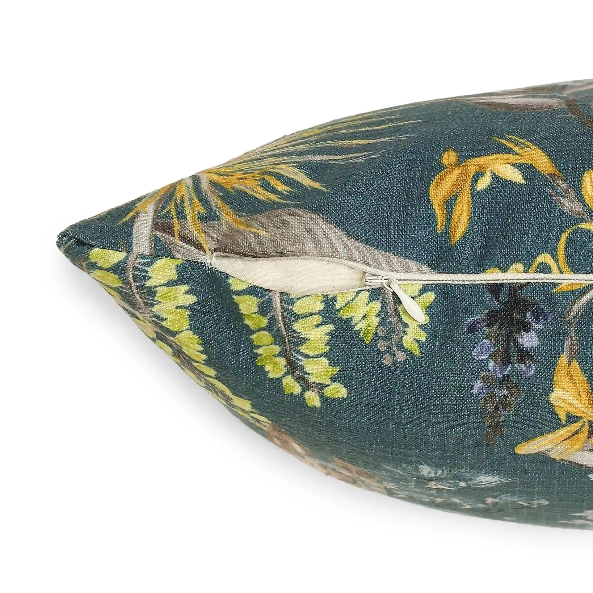 Floral 100% Polyester Cobalt Sky Cushion Cover | Vissencia