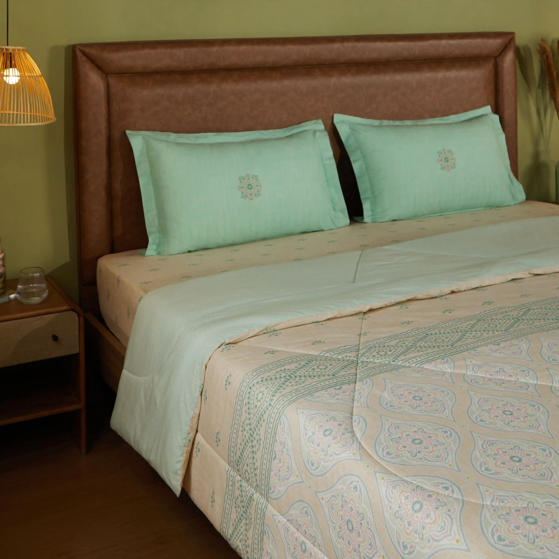 Indian Heritage  GSM 100% Cotton Sage Double Comforter | Chippa Lane