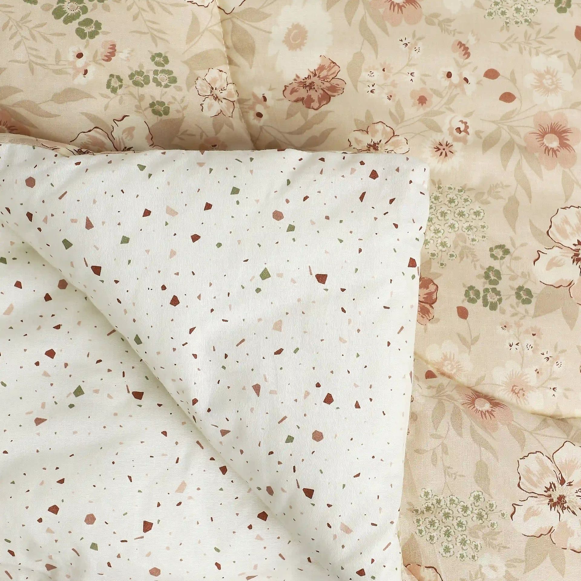 Floral Geometric 144 GSM 100% Cotton Beige Double Comforter | Mishella