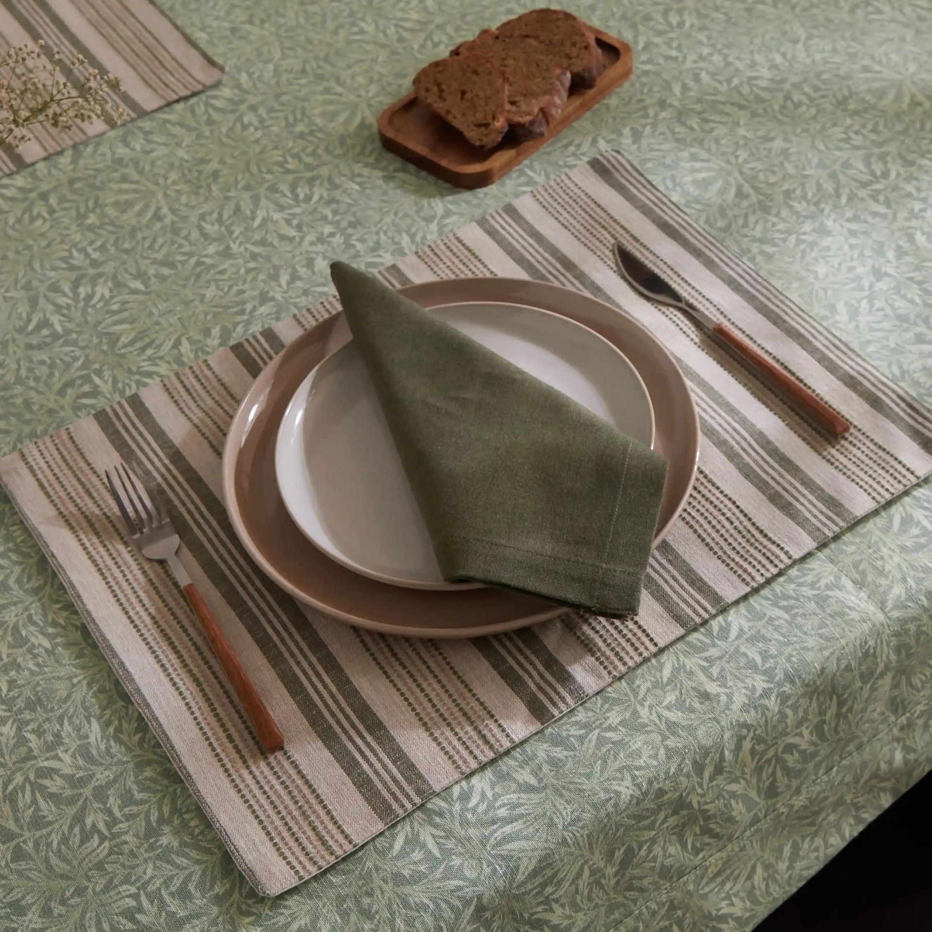 Floral 321 GSM 85% Polyester Green 4 Seater Table Cloth | Kaleida
