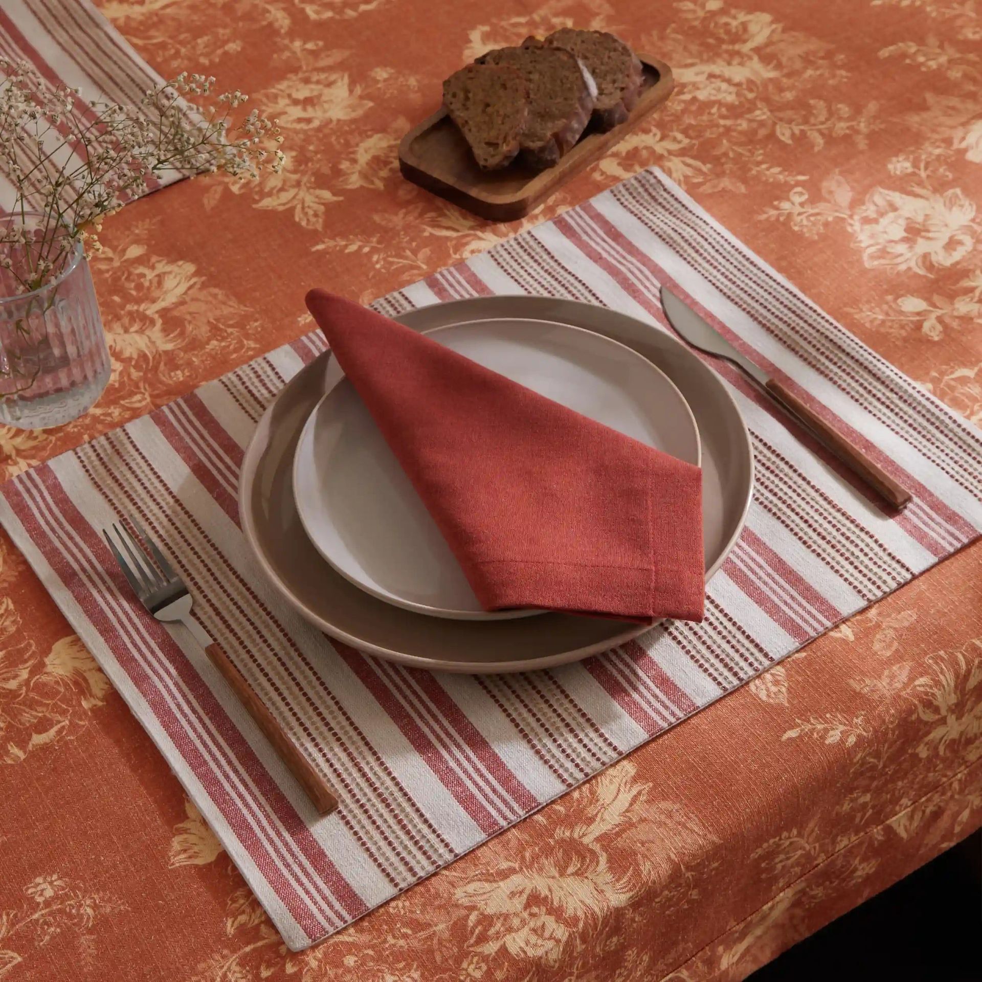 Floral 321 GSM 85% Polyester Red 4 Seater Table Cloth | Kaleida