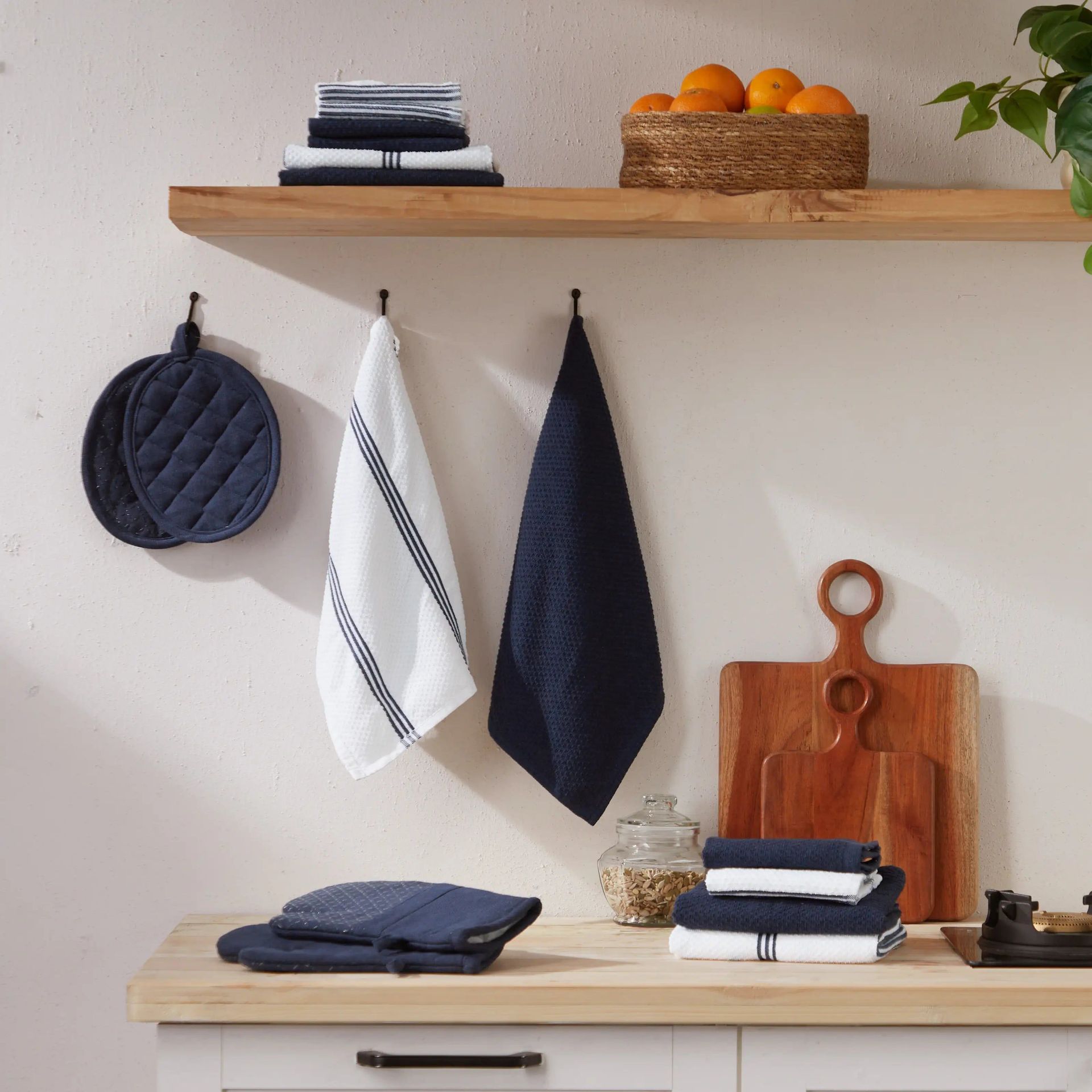 Solid Dyed Cotton Polyester blend Navy Blue 16 Piece Kitchen Linen Set | Kaleida