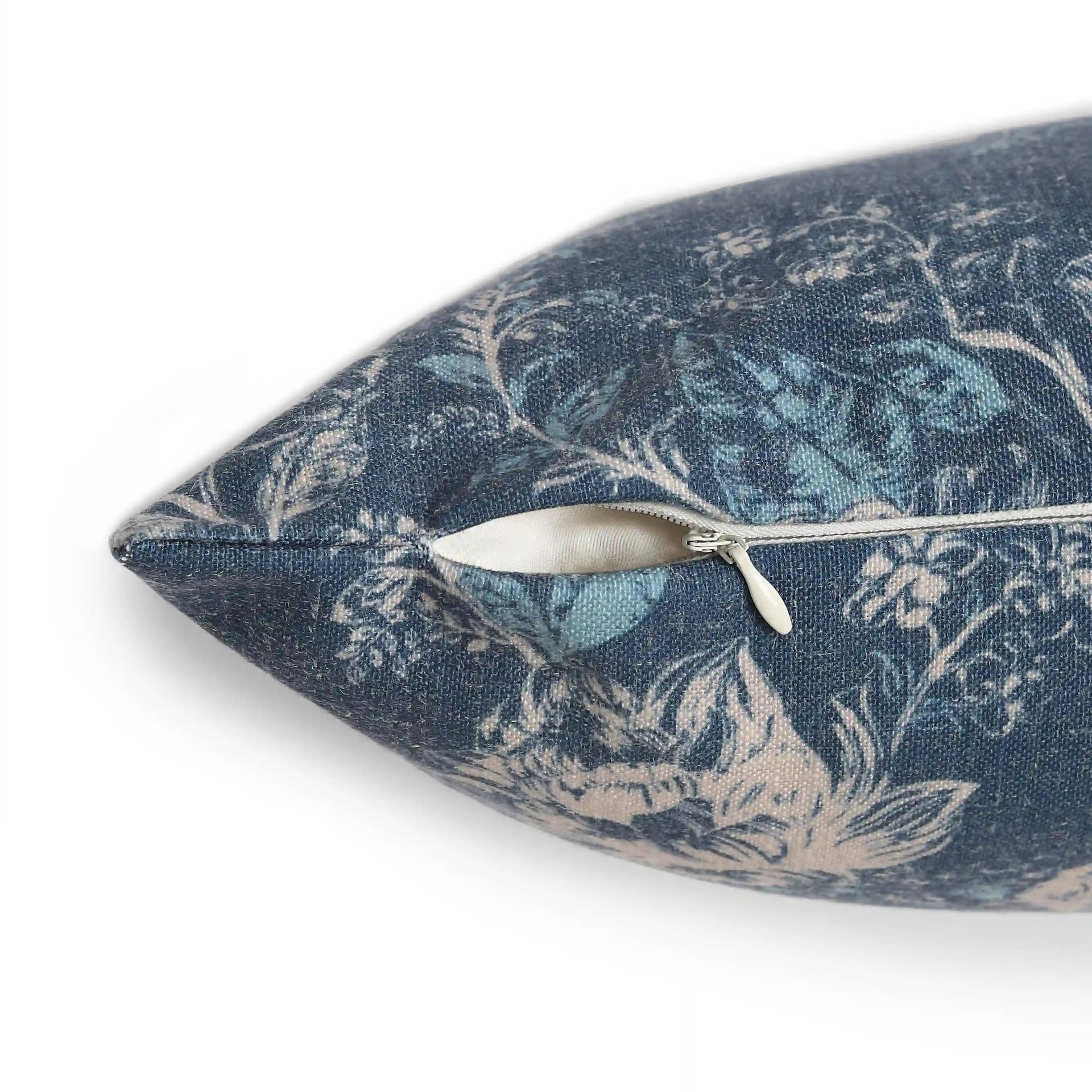 Floral Polyester Blend Dark Blue Cushion Cover | Vissencia
