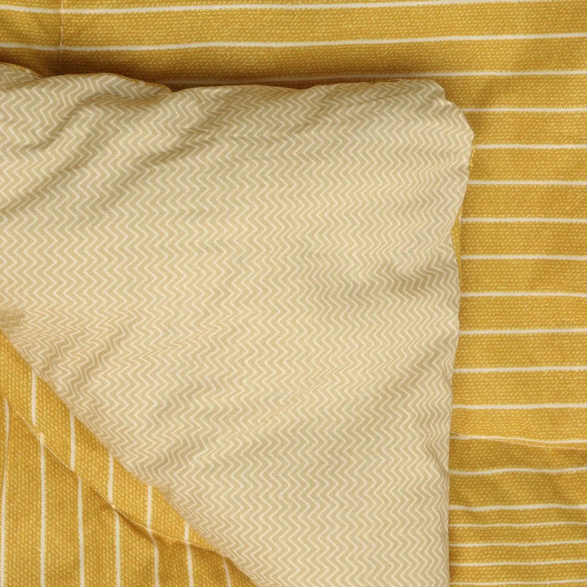Geometric 120 GSM 100% Cotton Mustard Double Comforter | Threadscapes