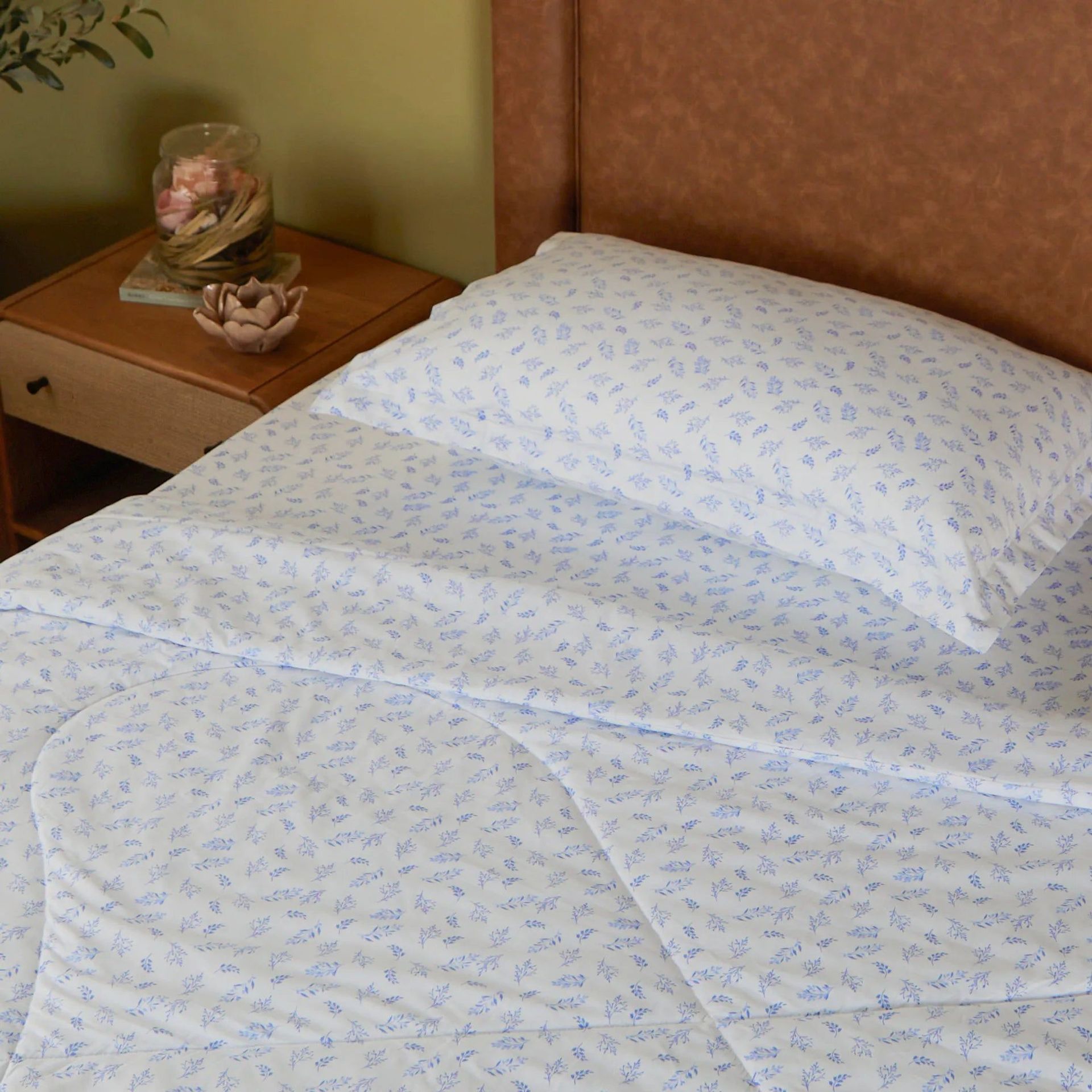 Floral 120 GSM 100% Cotton Purple Single Comforter | Bloomshire Classic