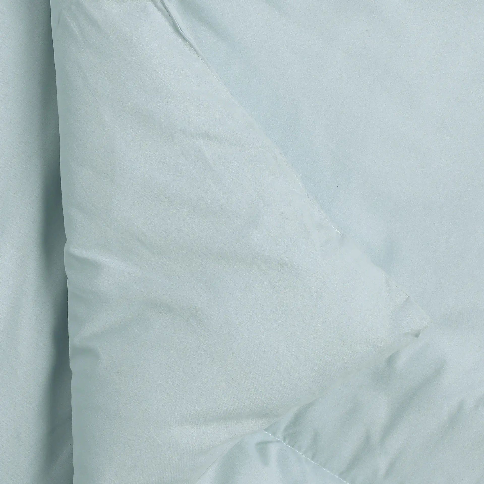 Solid Dyed 240 GSM Cotton Blue Sky Double Comforter | Paleto