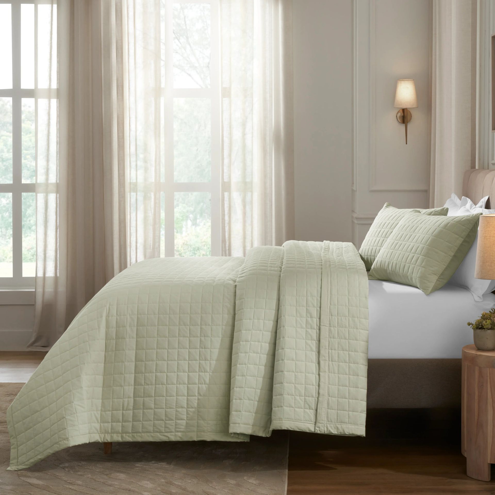 Box Quilted Solid 200 TC 100% Cotton Percale Linen King Bed Cover Set | Nuvola