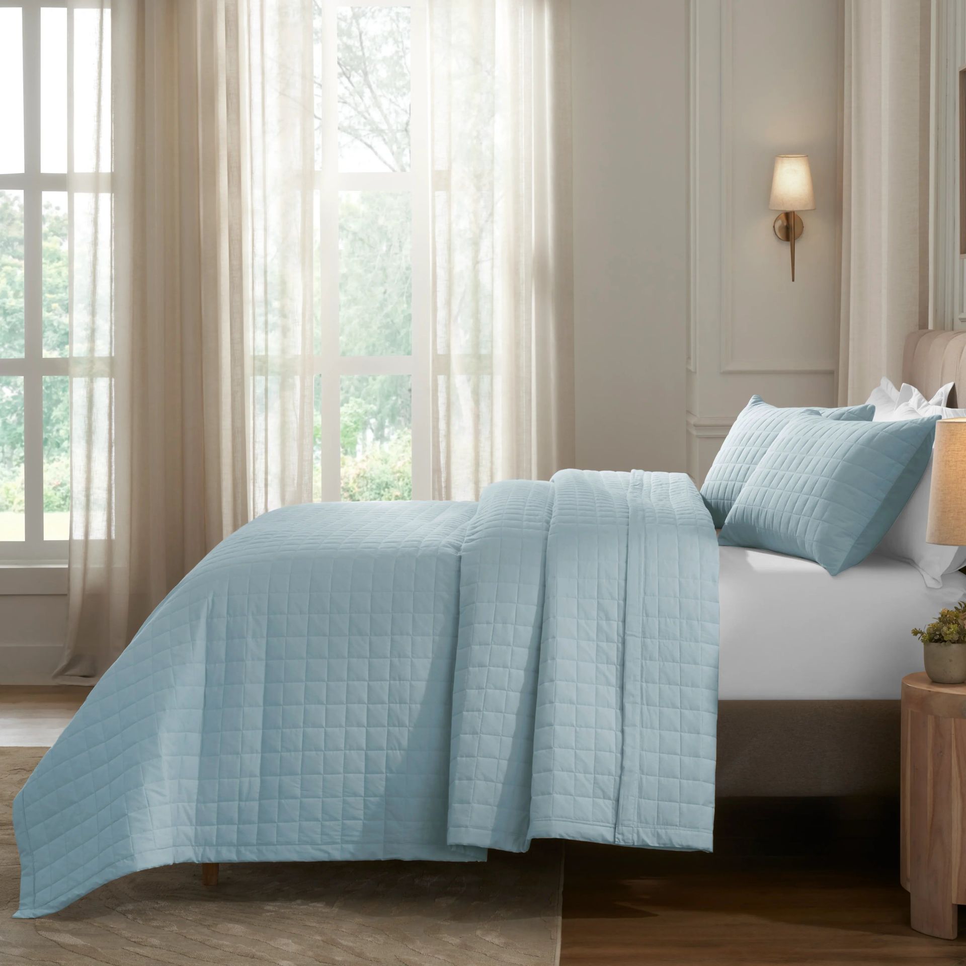 Box Quilted Solid 200 TC 100% Cotton Percale French Blue King Bed Cover Set | Nuvola