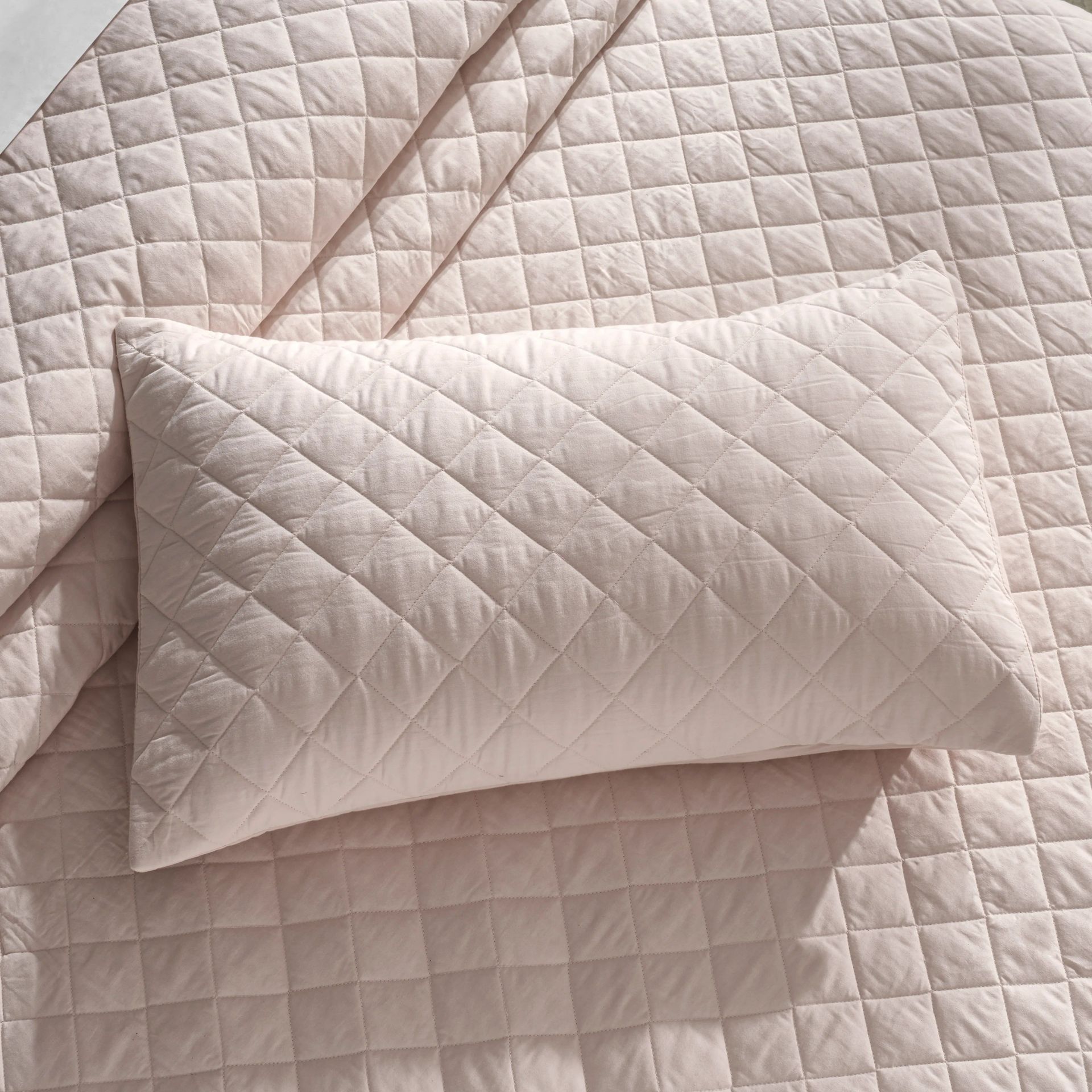 Diamond Quilted Solid 200 TC 100% Cotton Percale Sepia Rose King Bed Cover Set | Nuvola