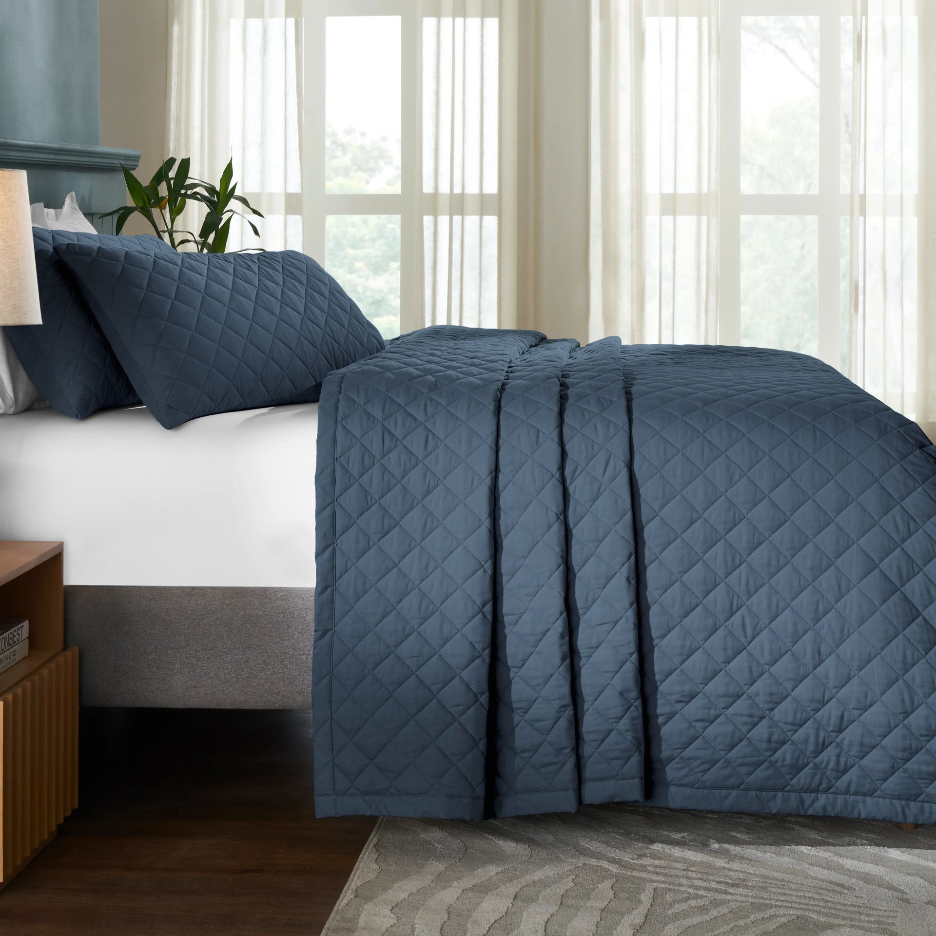 Diamond Quilted Solid 200 TC 100% Cotton Percale Estate Blue King Bed Cover Set | Nuvola