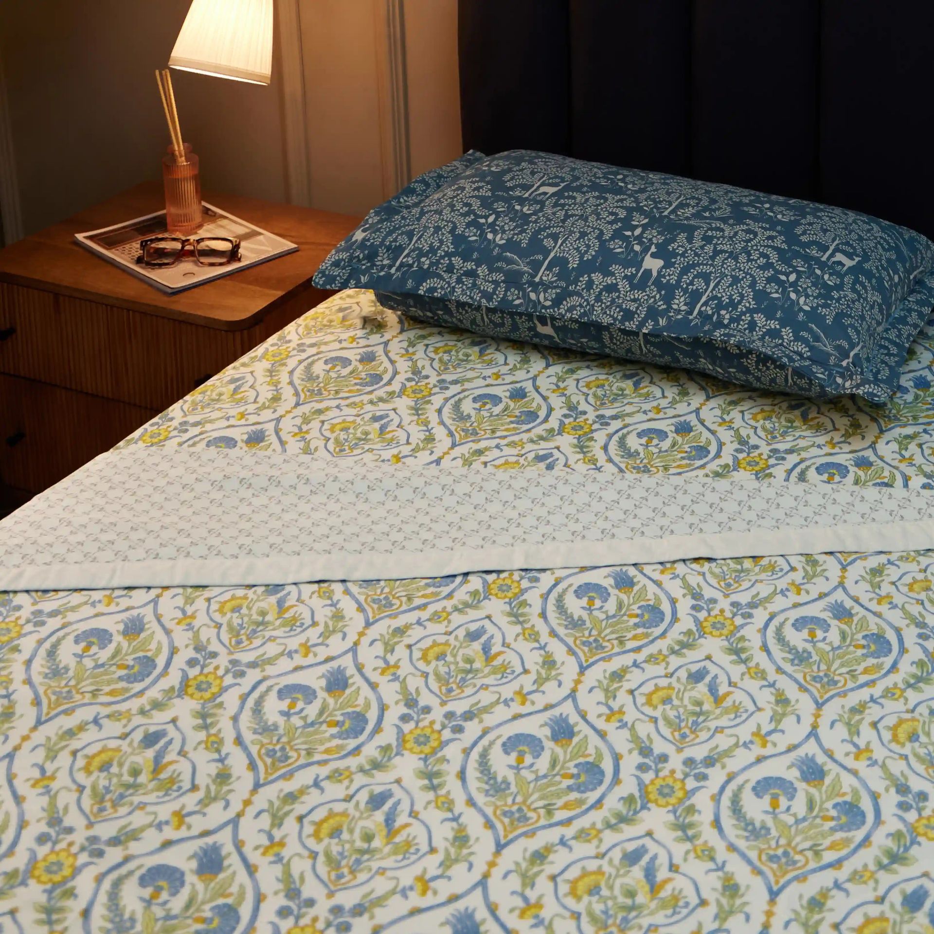 Ethnic 250 TC 100% Cotton Yellow Bloom Single Dohar | Fergana