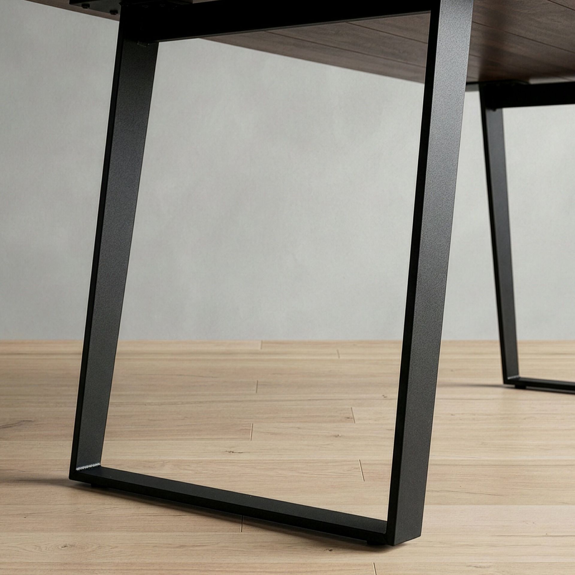 Augusta Dining Table