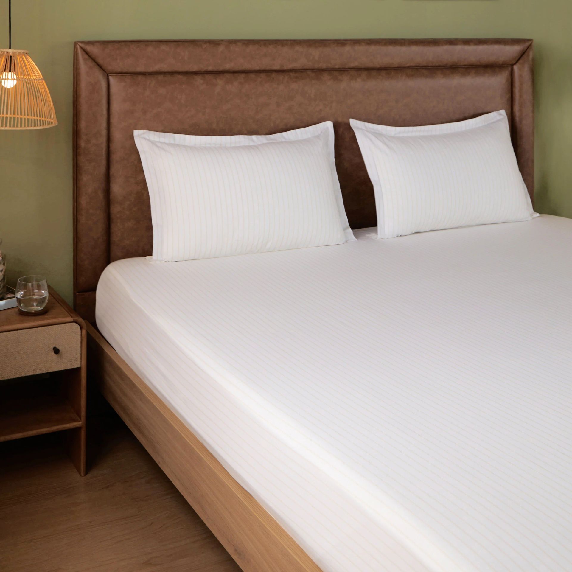 Geometric 144 TC 100% Cotton Beige King Fitted Sheet Set | Bloomshire Classic