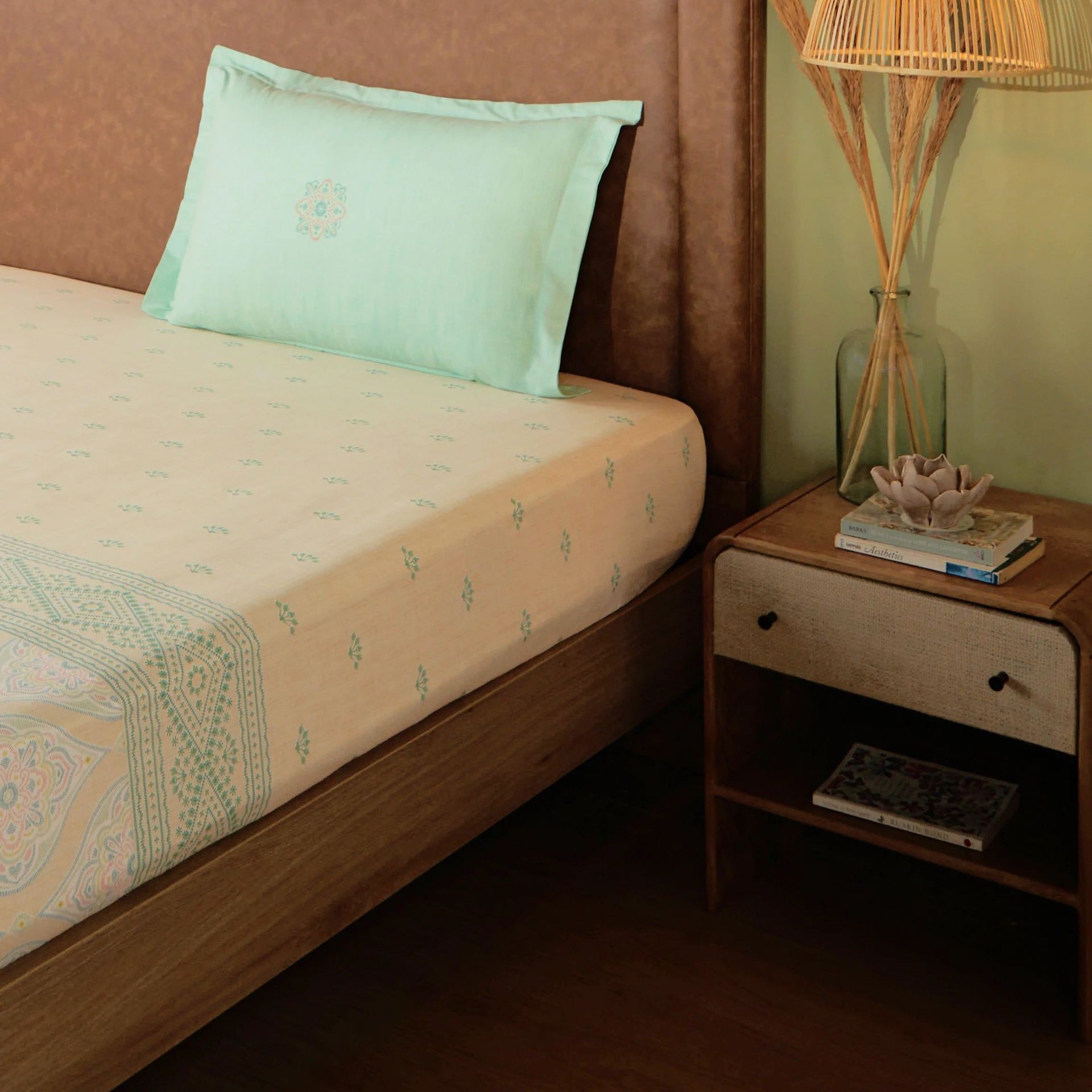 Indian Heritage 144 TC 100% Cotton Sage Single Bedsheet Set | Chippa Lane