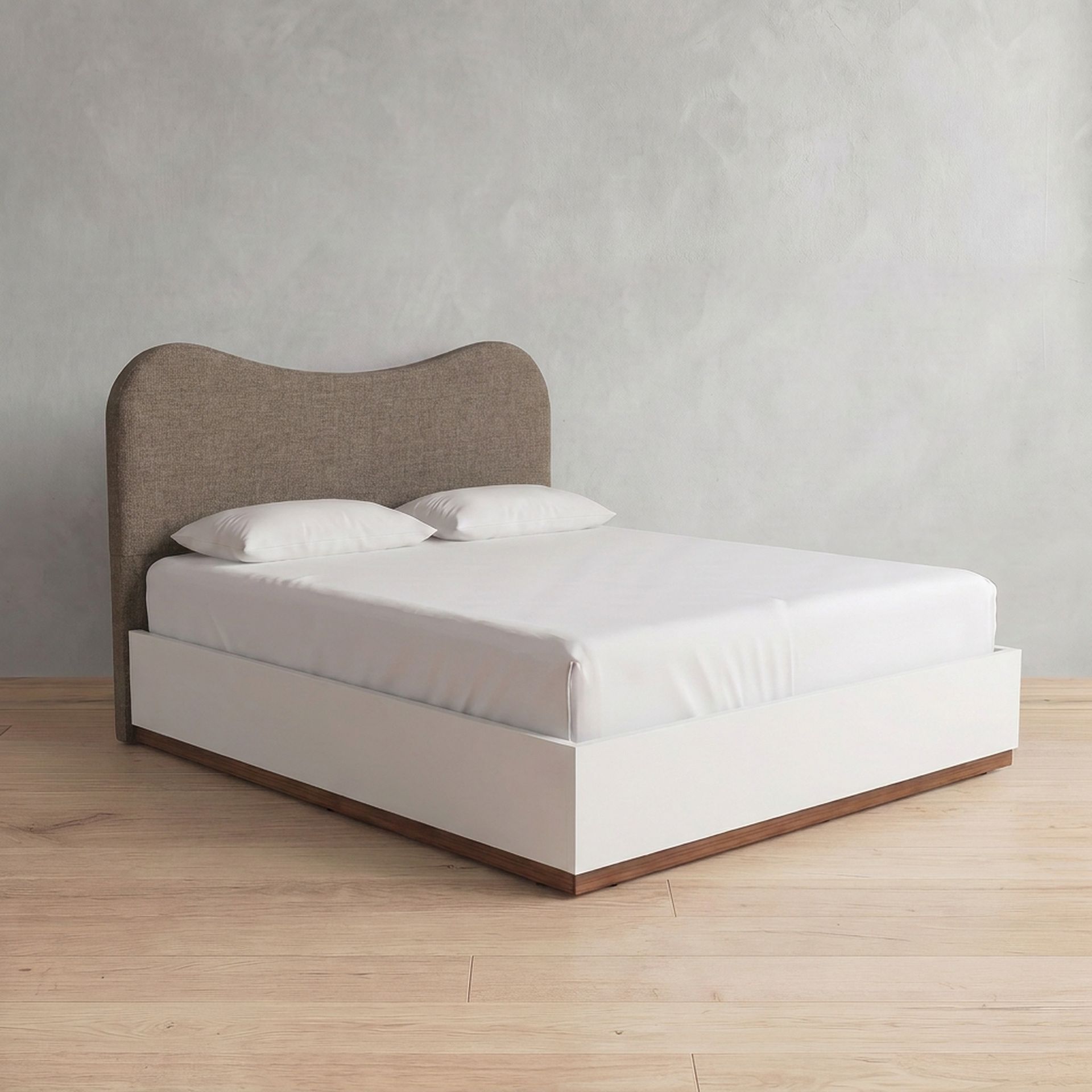 Curved Venice Bed