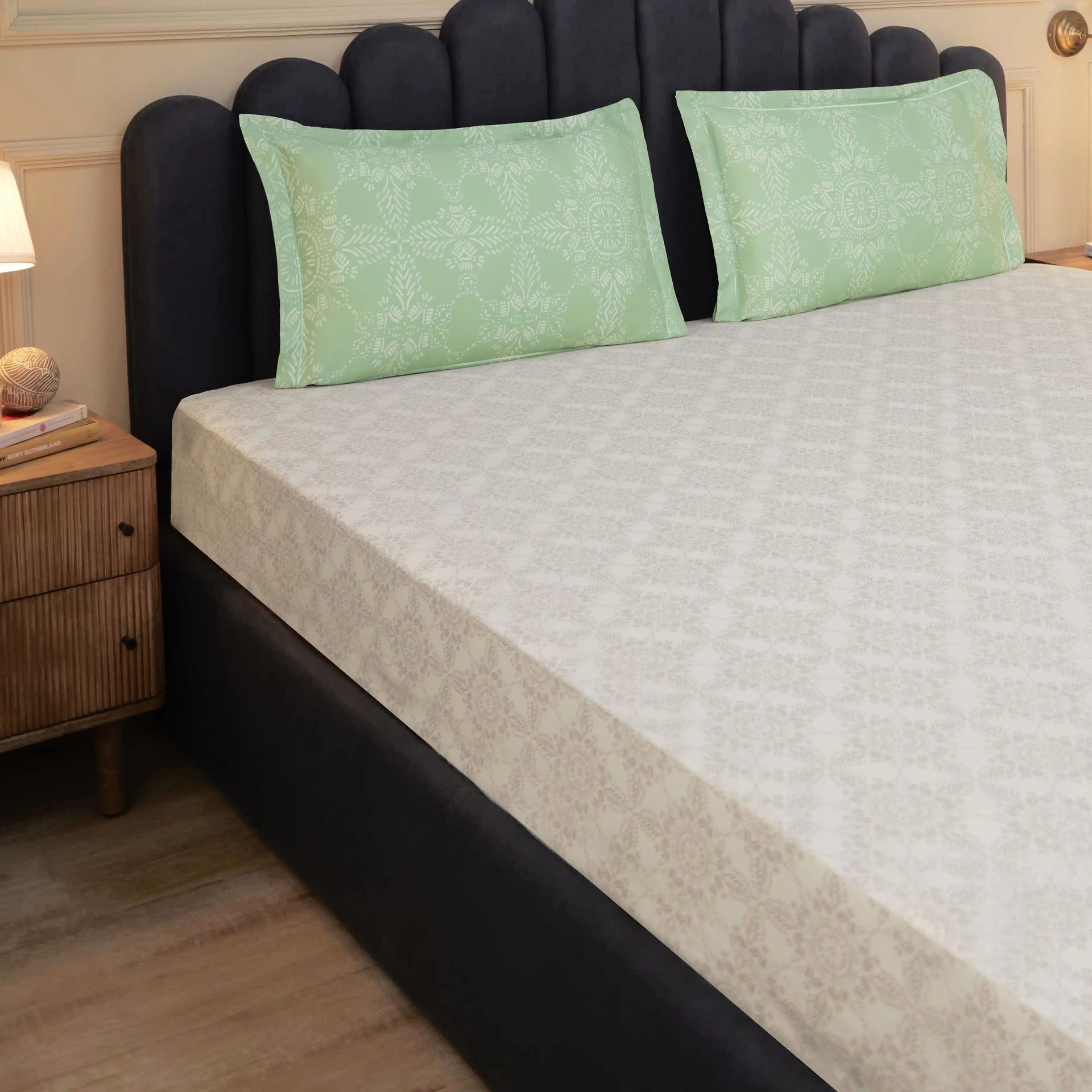 Ethnic 250 TC 100% Cotton Sage King Fitted Sheet Set | Fergana